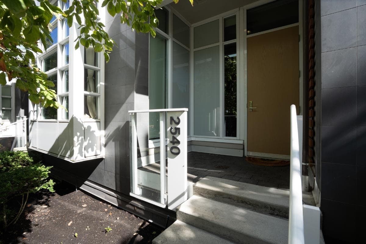 2540 Spruce Street, Vancouver