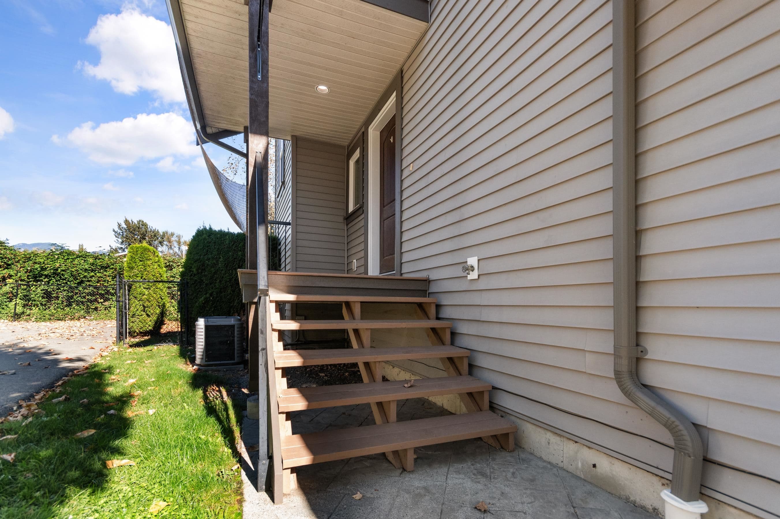 31 - 45085 Wolfe Road, Chilliwack, V2P 0C5 — photo 4