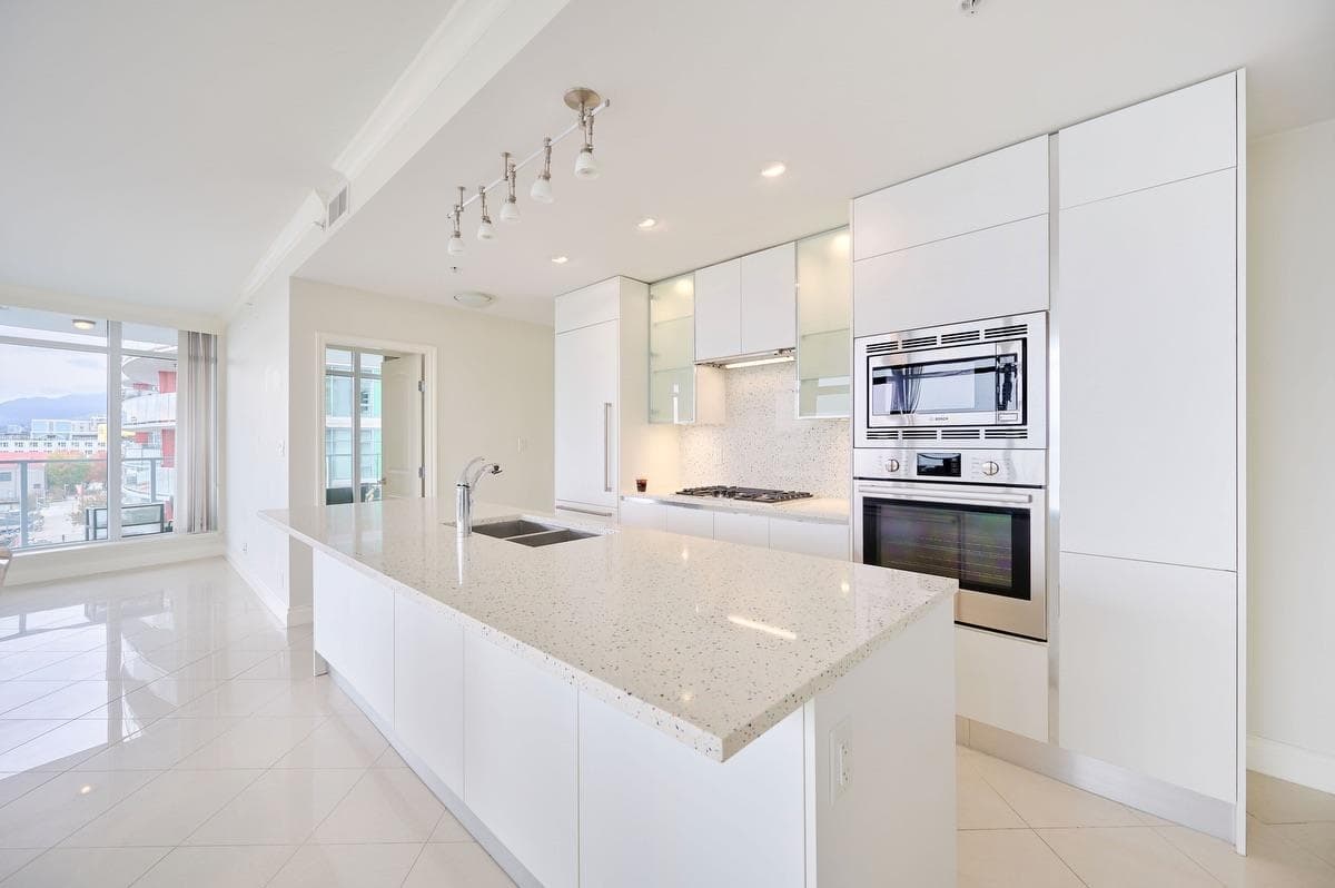 401 - 199 Victory Ship Way, North Vancouver, V7L 0B5 — photo 4