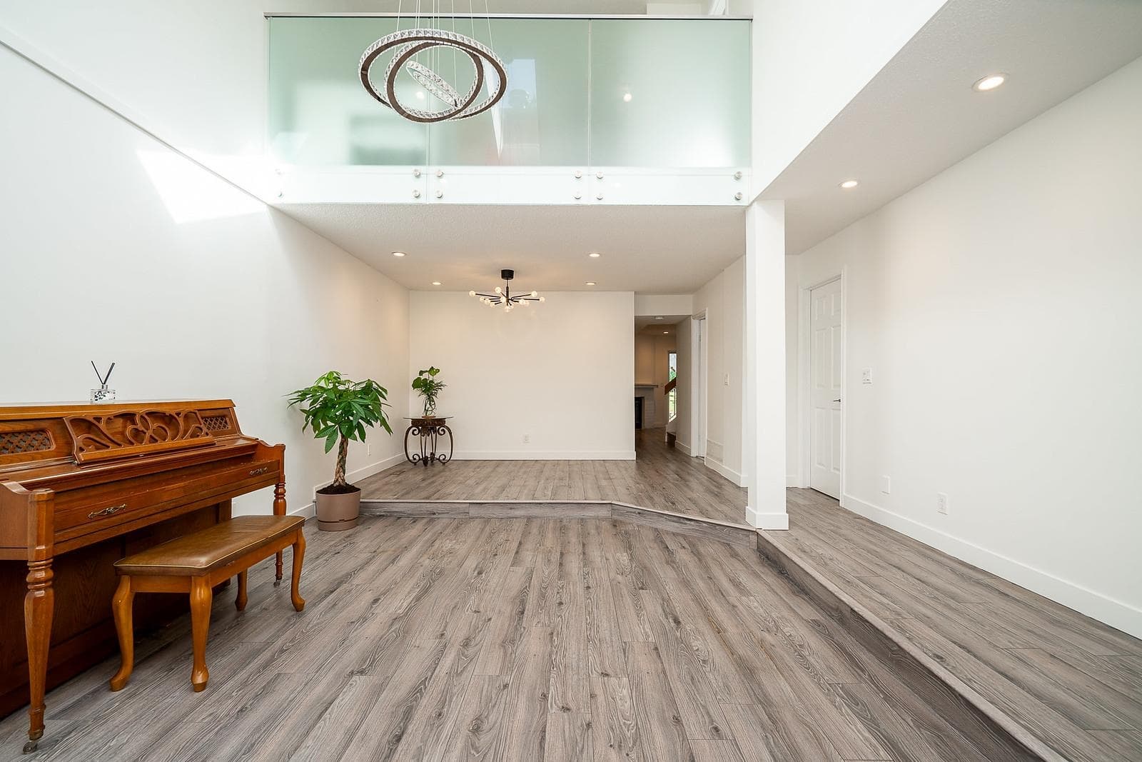 7225 Quatsino Drive, Vancouver, V5S 4C2 — photo 3
