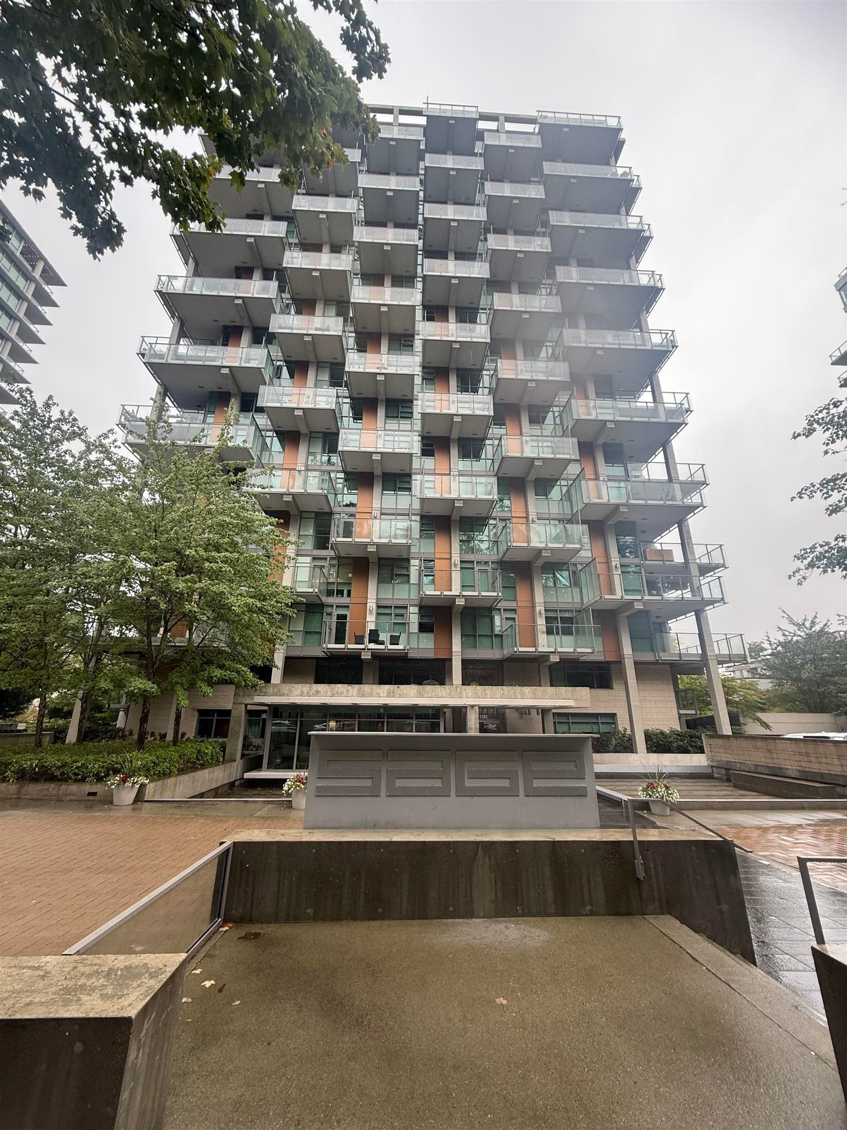 606 - 5782 Berton Avenue, Vancouver