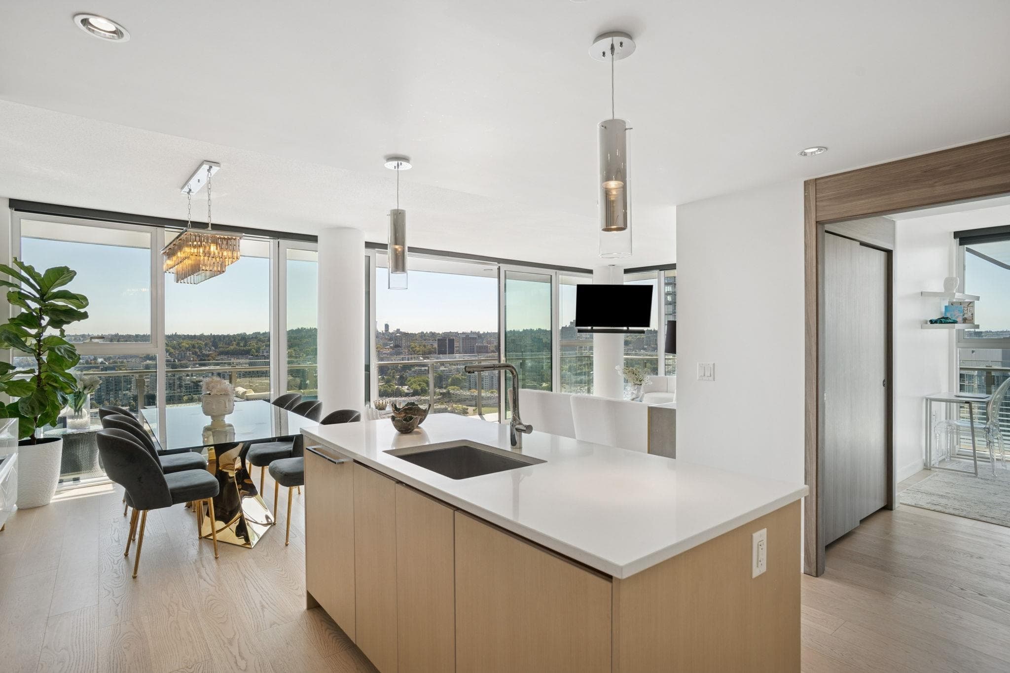 2618 - 89 Nelson Street, Vancouver, V6Z 0E7 — photo 4
