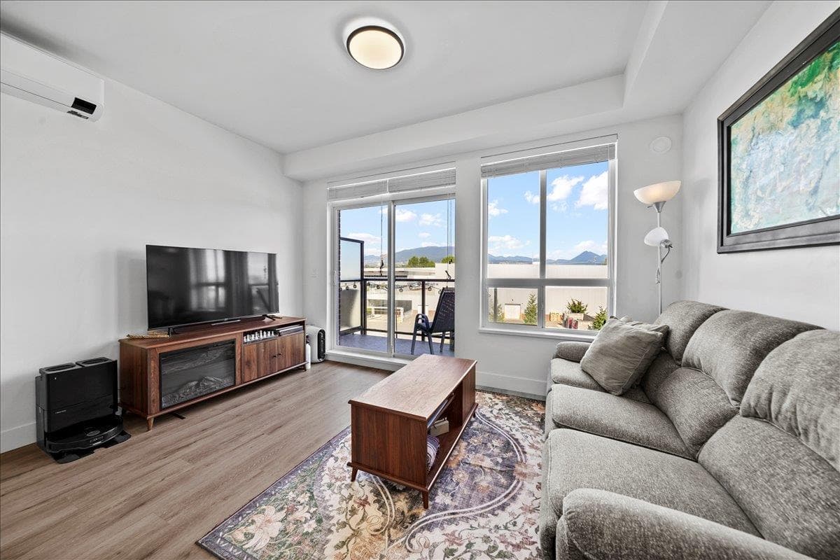2303 - 2180 Kelly Avenue, Port Coquitlam, V3C 0S5 — photo 4