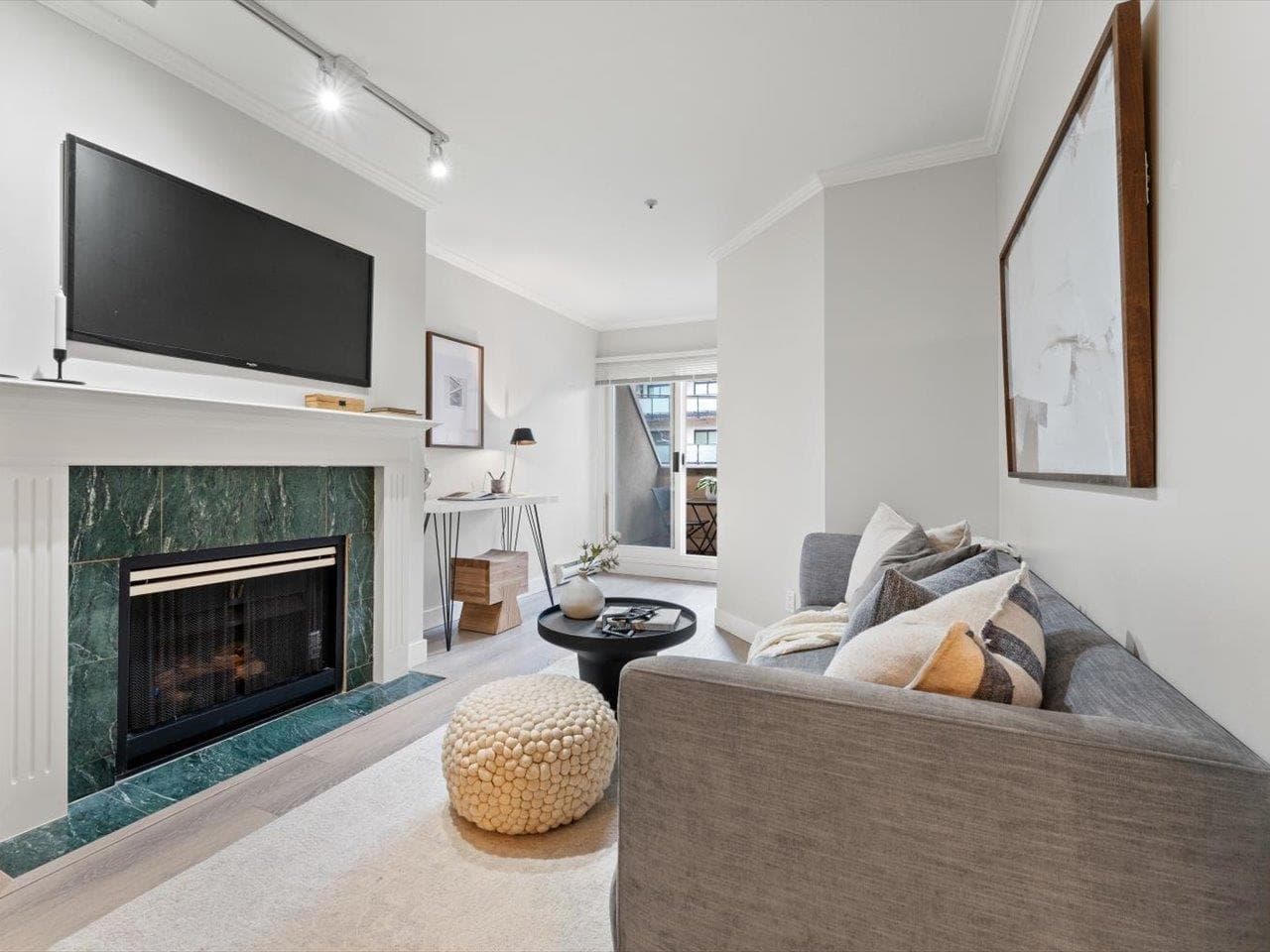 205 - 3638 W Broadway, Vancouver, V6R 2B7 — photo 3