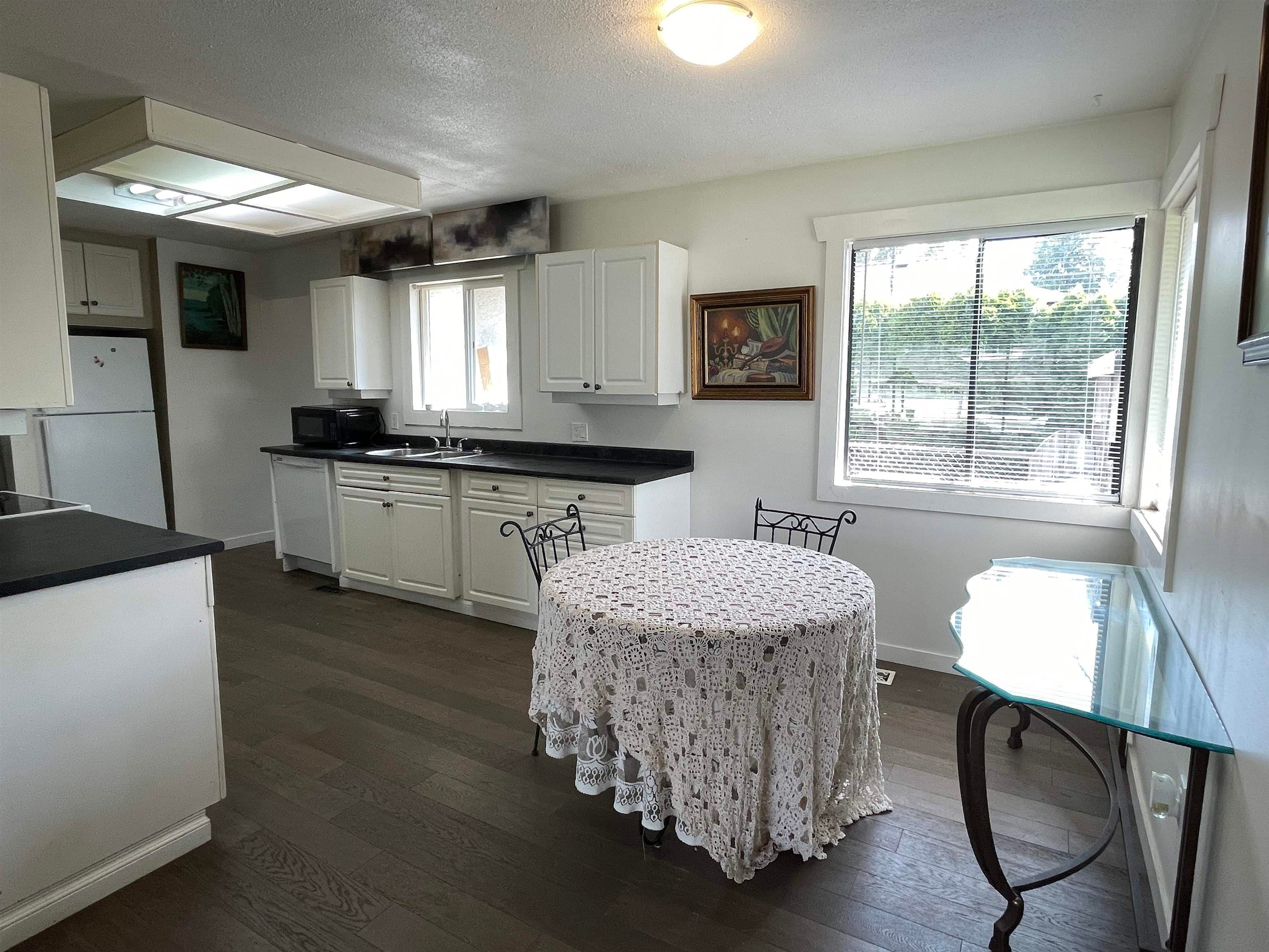 23338 122nd Avenue, Maple Ridge, V2X 3Y7 — photo 4
