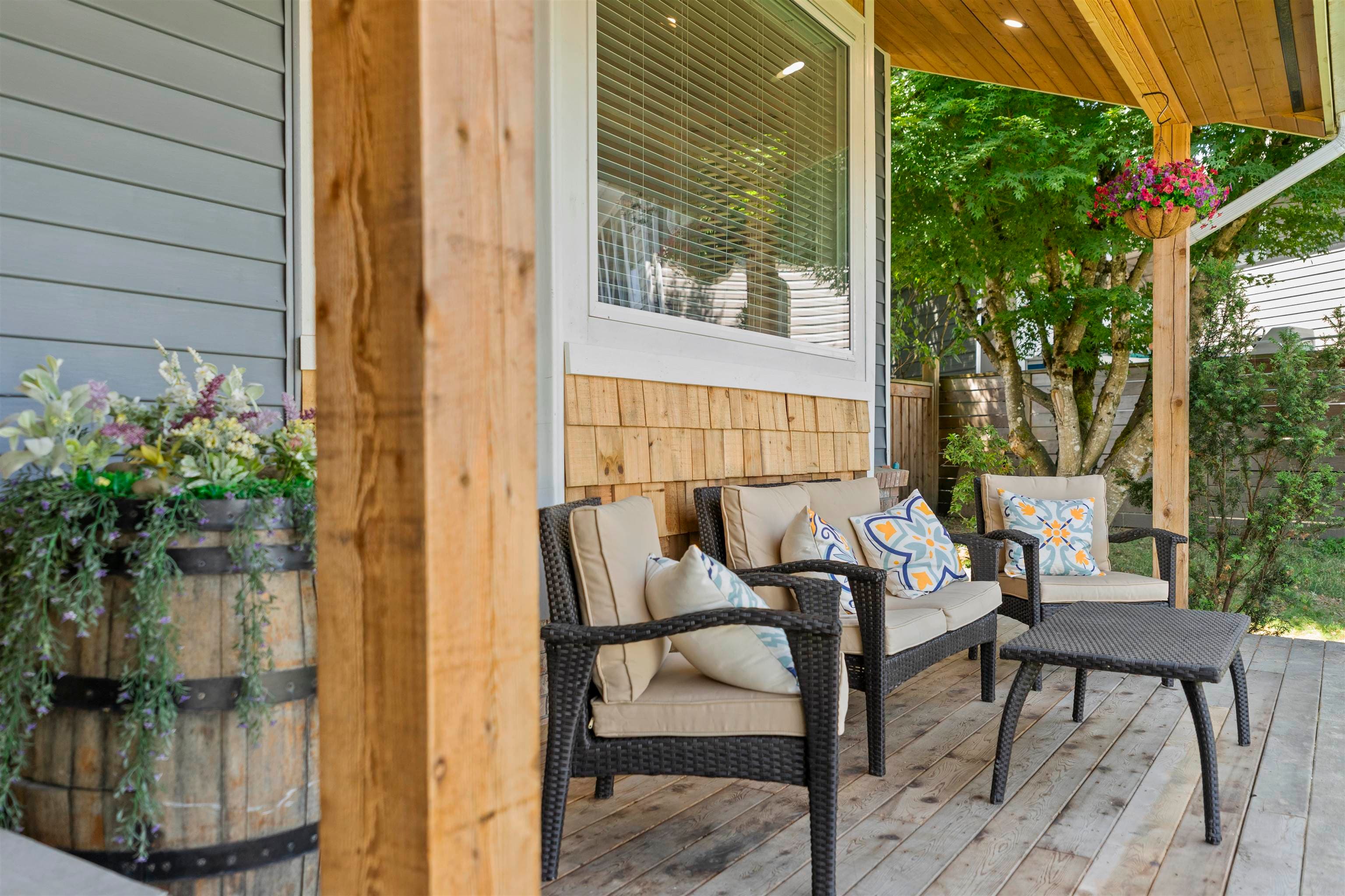 34602 Semlin Place, Abbotsford, V2S 6K7 — photo 3