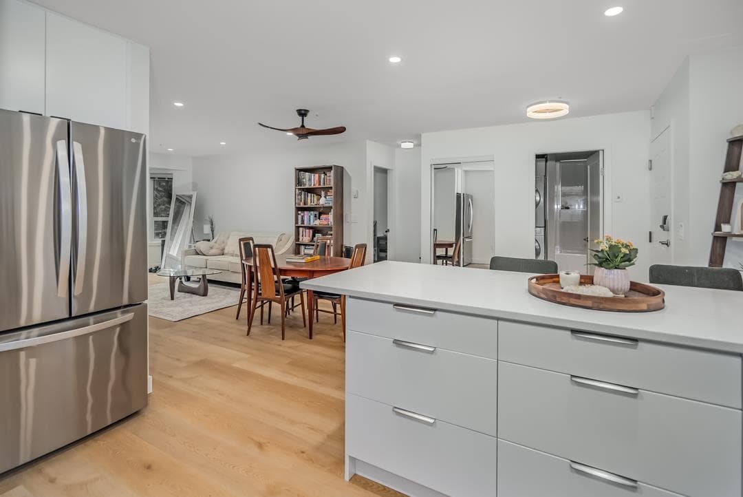203 - 2700 Mccallum Road, Abbotsford, V2S 6X9 — photo 4