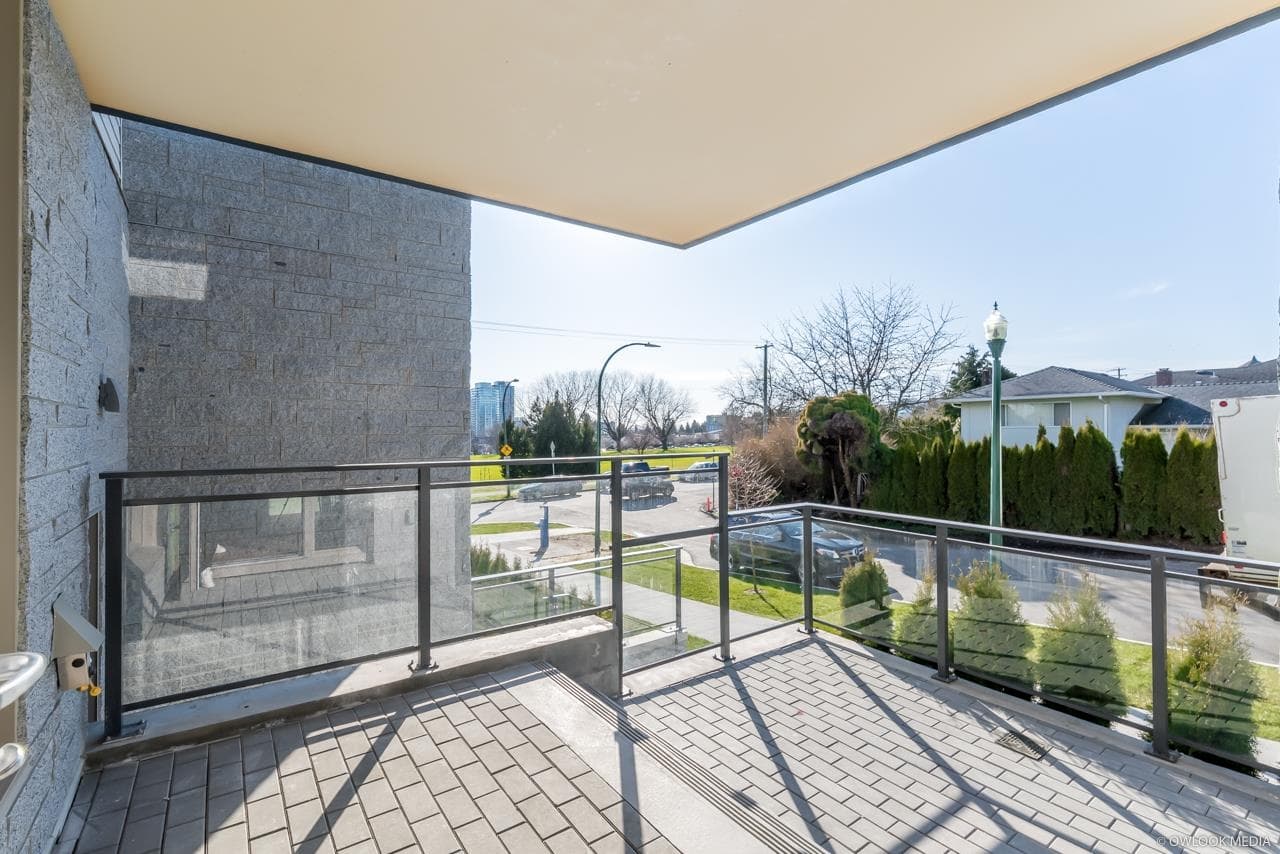 203 - 389 W 59th Avenue, Vancouver