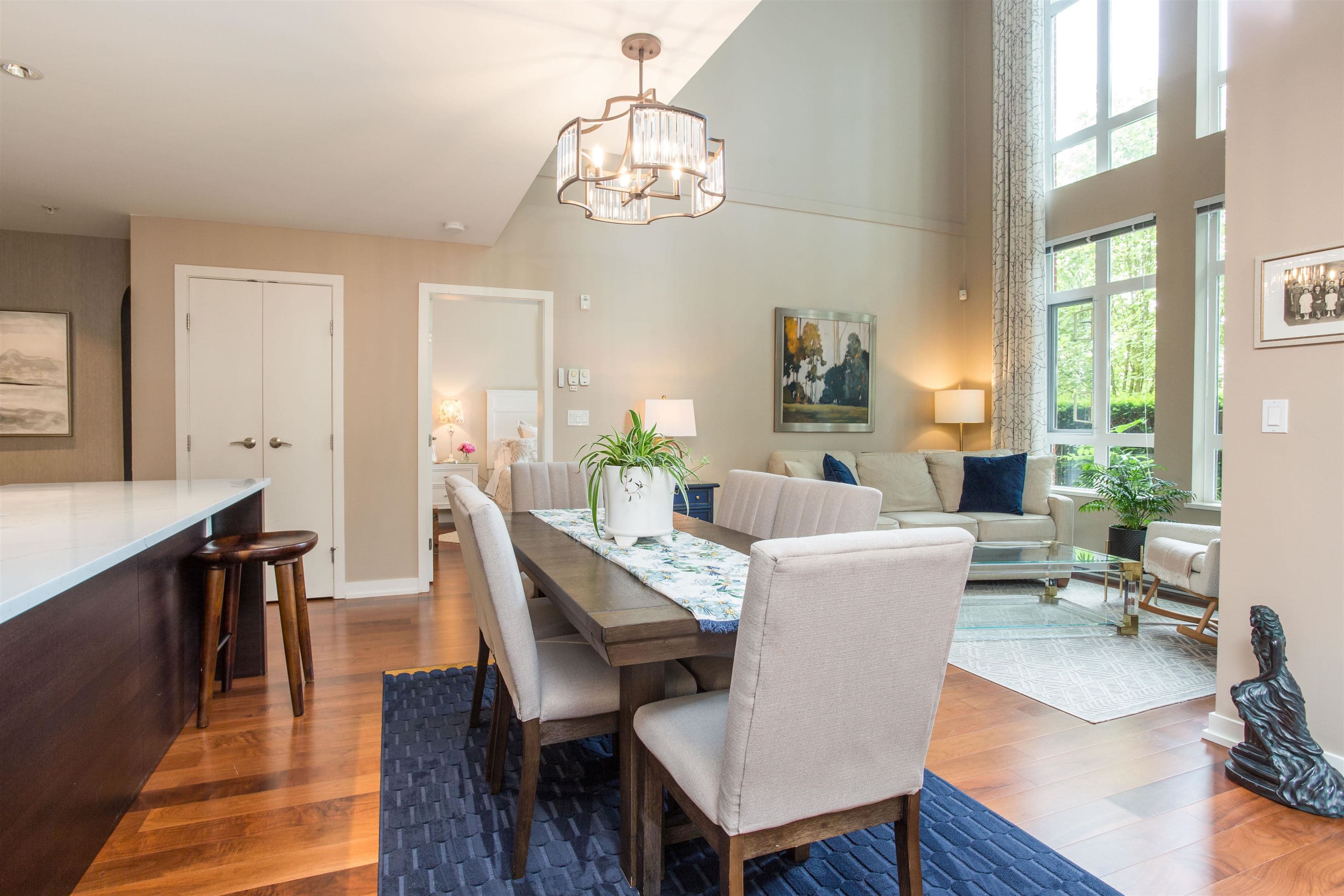 156 - 2950 King George Boulevard, Surrey, V4P 0E5 — photo 5