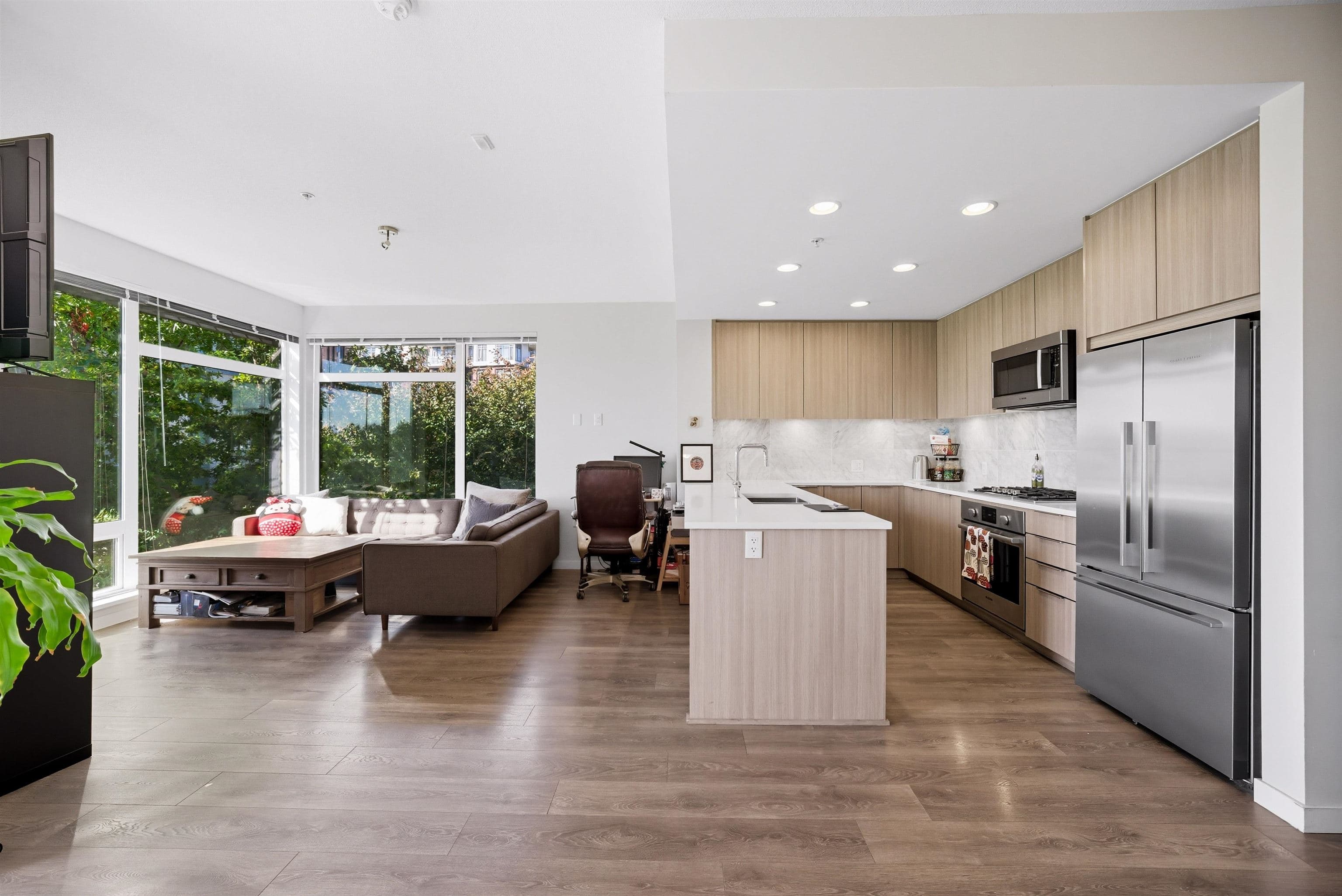 207 - 3289 Riverwalk Avenue, Vancouver, V5S 0G2 — photo 2
