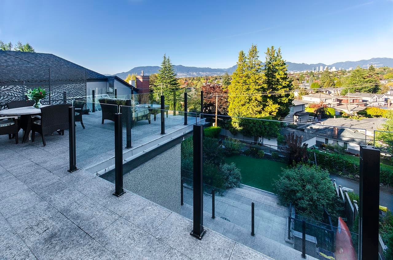 4578 Puget Drive, Vancouver, V6L 2V8 — photo 2