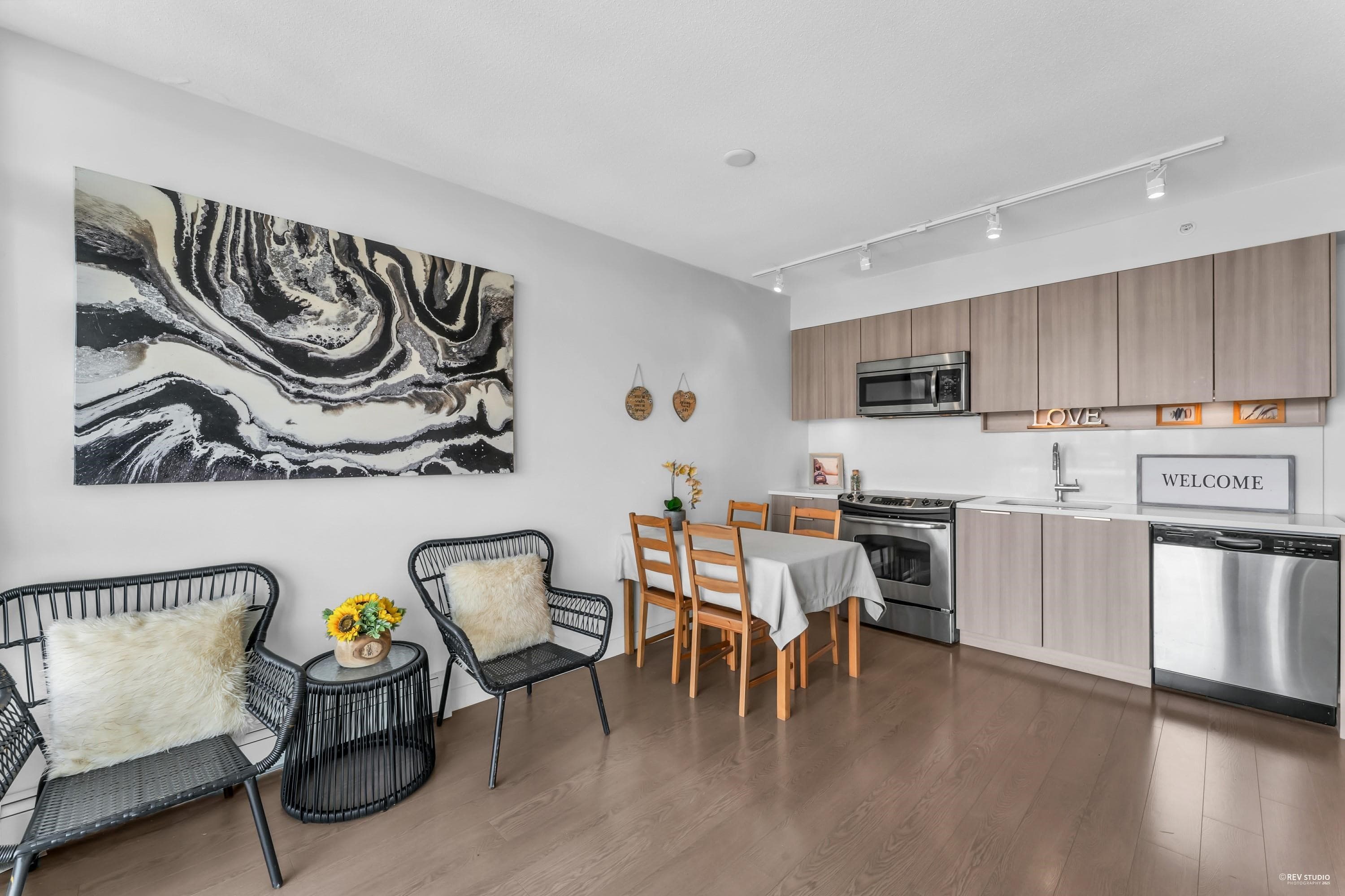 2602 - 13308 Central Avenue, Surrey — sold