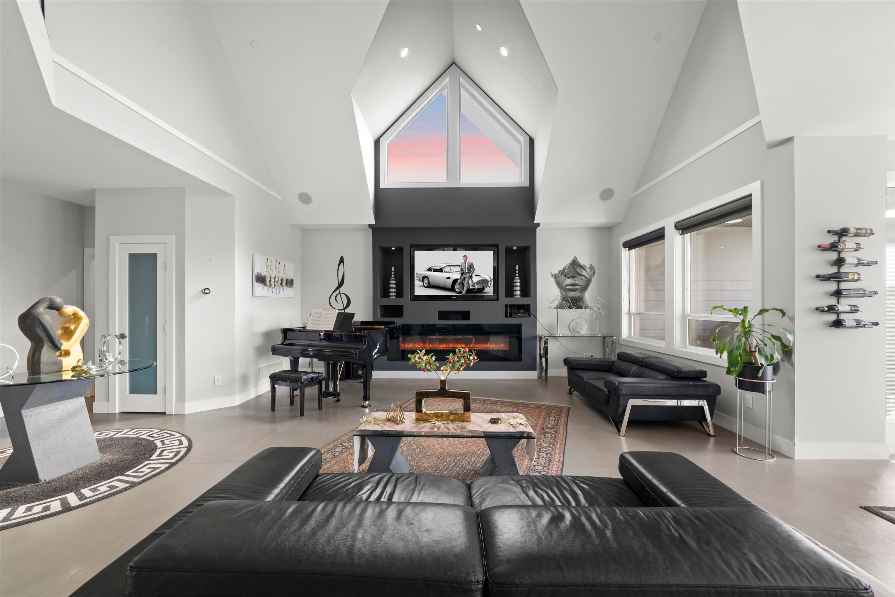 13645 Mckercher Drive, Maple Ridge, V4R 0E1 — photo 4