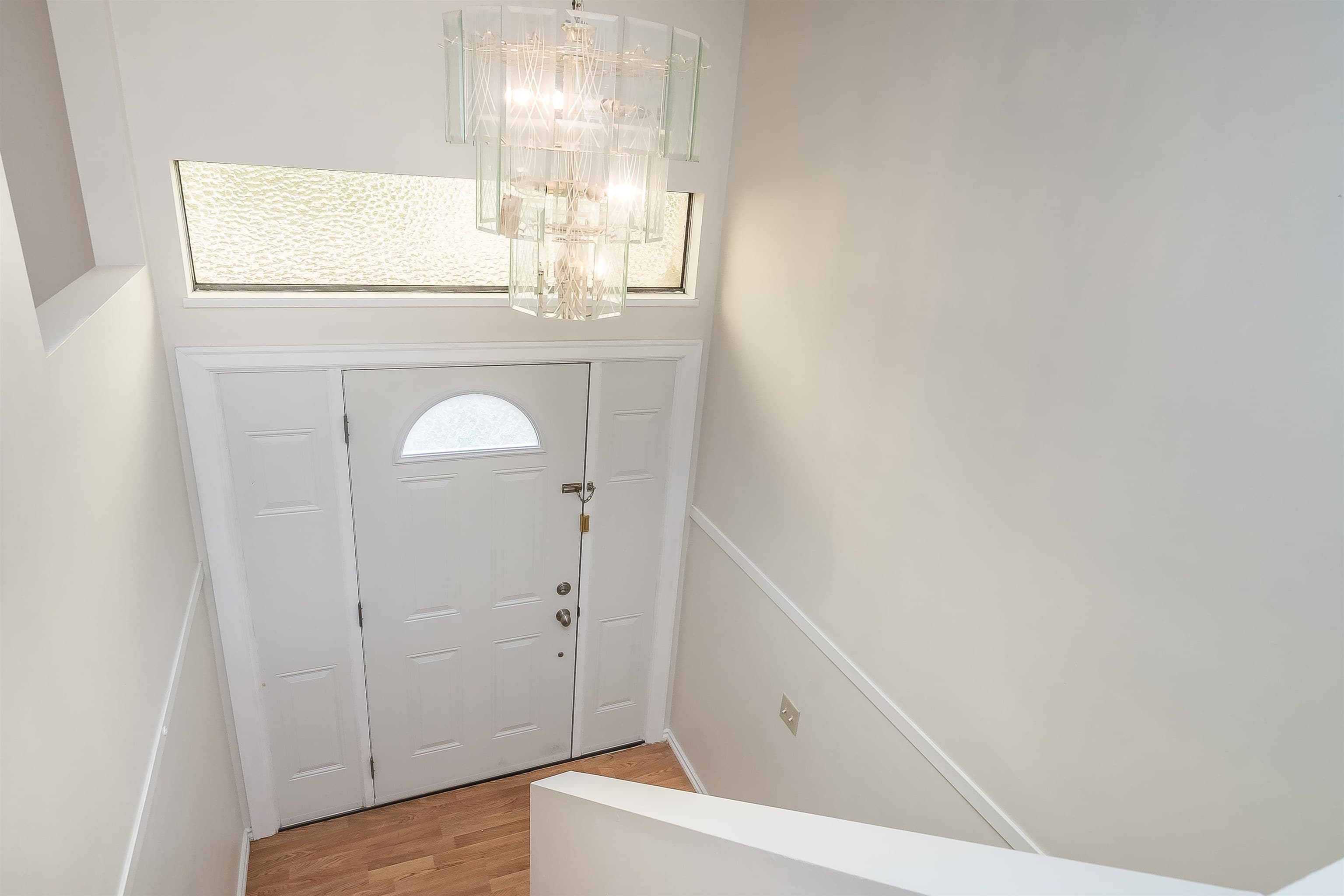 15734 96 Avenue, Surrey, V4N 2L2 — photo 3