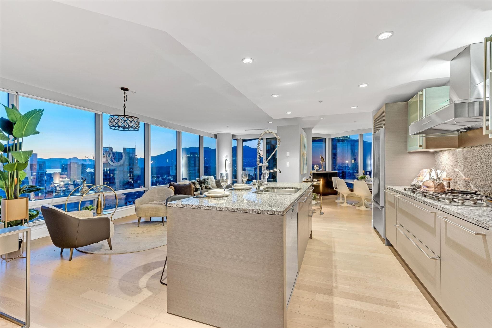 3202 - 1111 Alberni Street, Vancouver, V6E 4V2 — photo 4