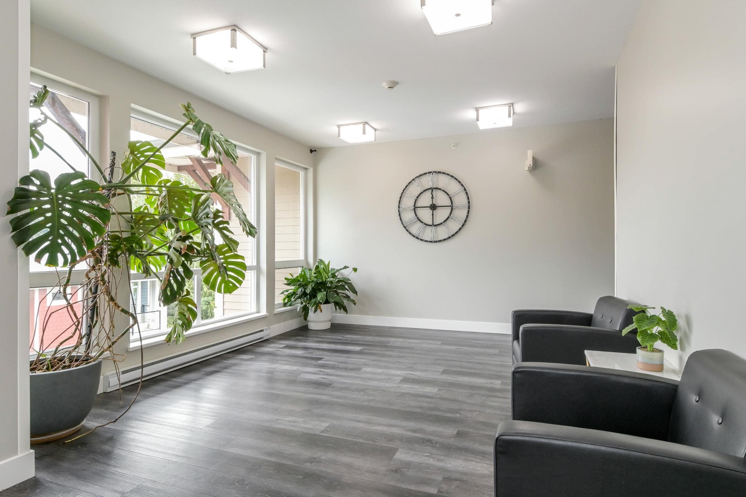 410 - 2242 Whatcom Road, Abbotsford, V3G 0G3 — photo 3