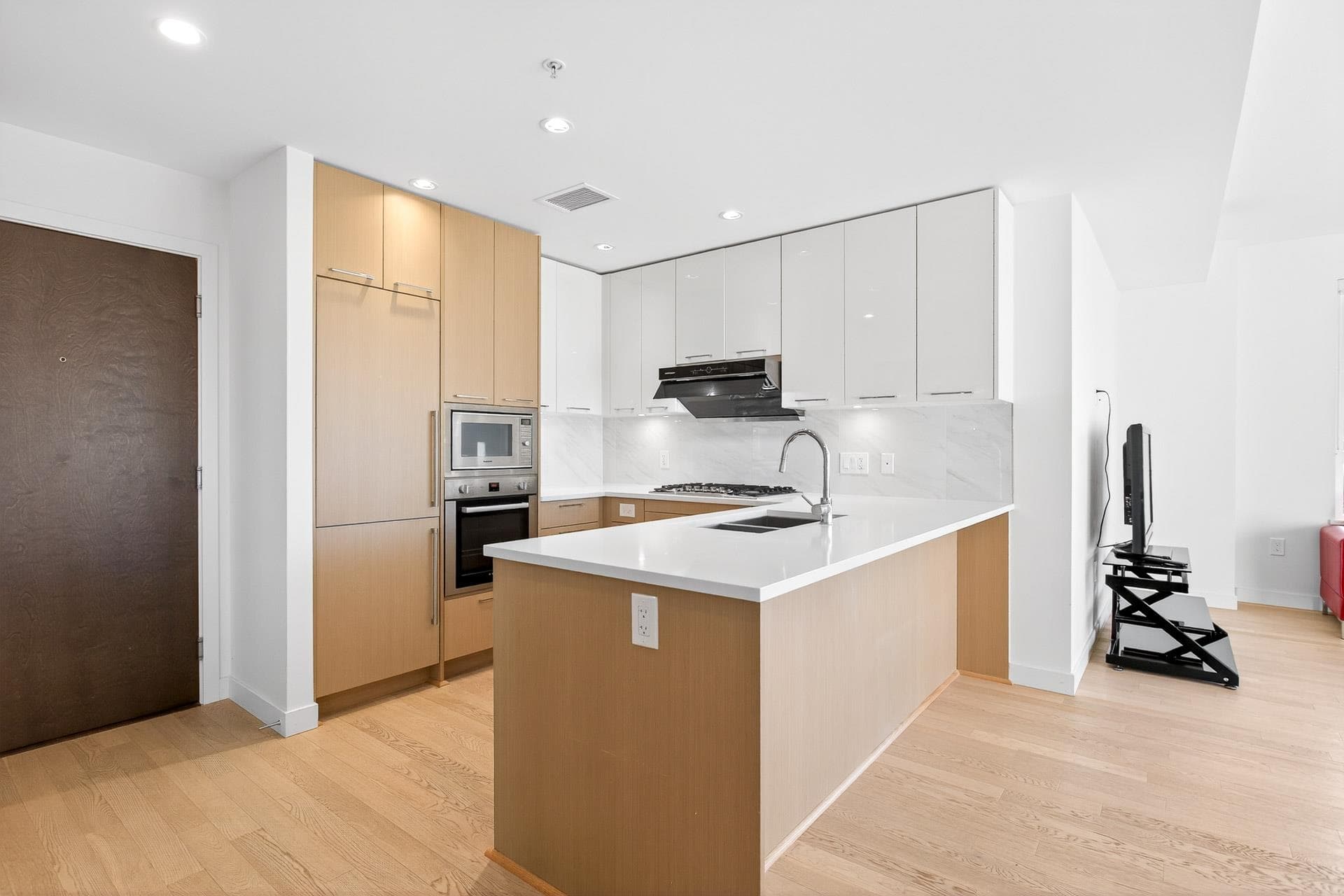 325 - 4033 May Drive, Richmond, V6X 0T3 — photo 3