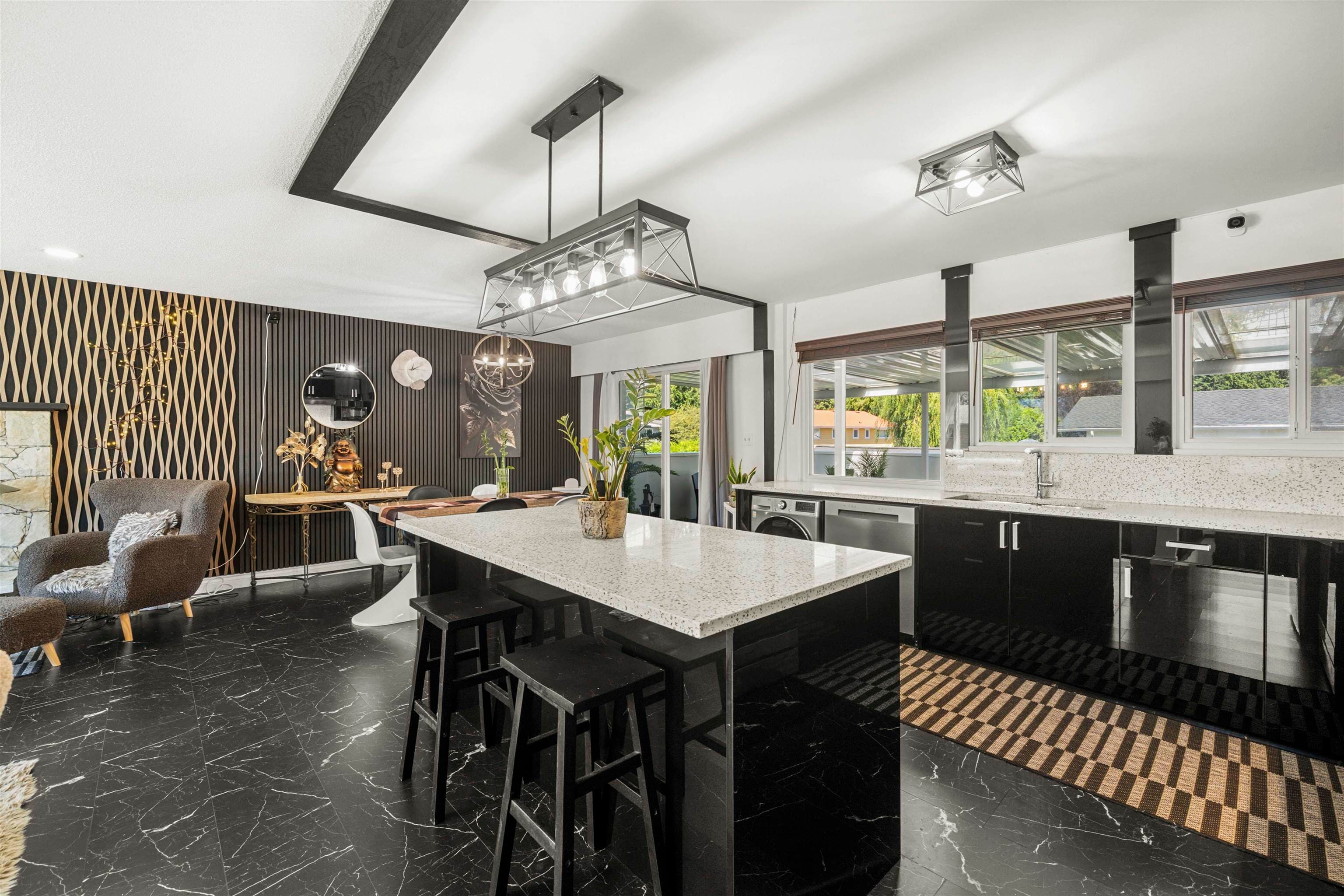 1121 Prairie Avenue, Port Coquitlam, V3B 1S7 — photo 4