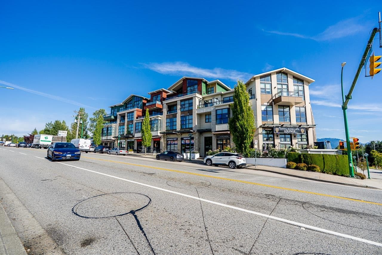 PH2 - 3255 Smith Avenue, Burnaby, V5G 0B5 — photo 2