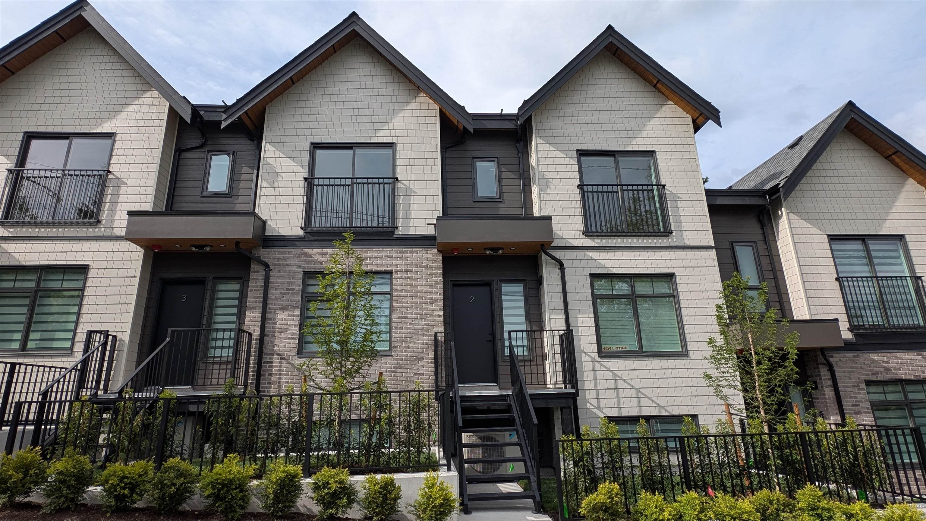 2 - 339 Keary Street, New Westminster, V3L 3L2 — photo 2