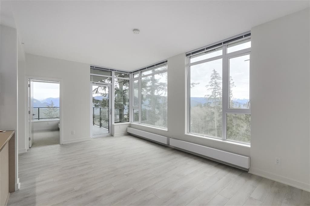 303 - 8850 University Crescent, Burnaby, V5A 4Y8 — photo 4