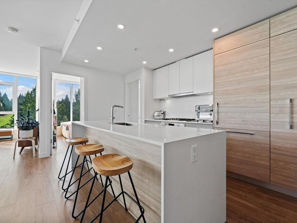 1003 - 585 Austin Avenue, Coquitlam, V3K 0G6 — photo 2