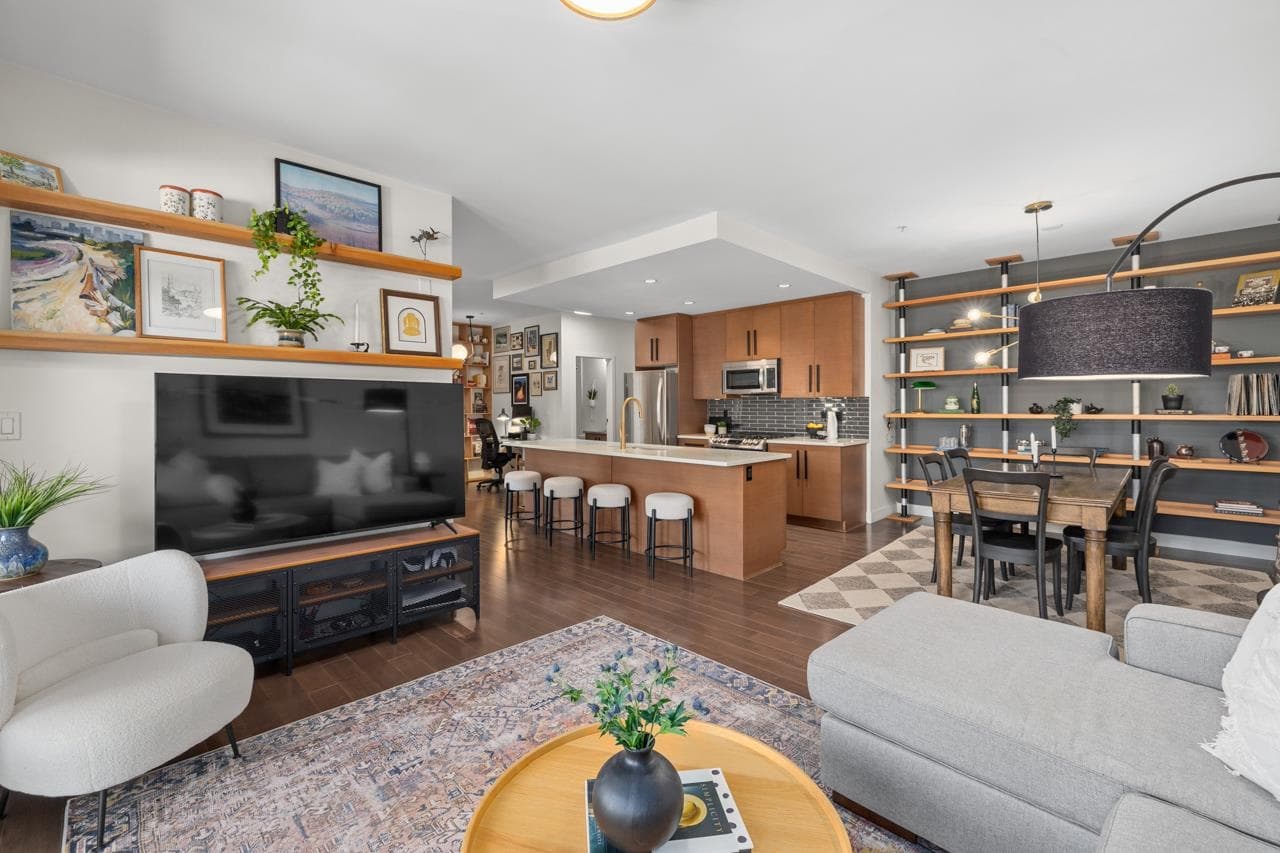 310 - 3294 Mt Seymour Parkway, North Vancouver — sold