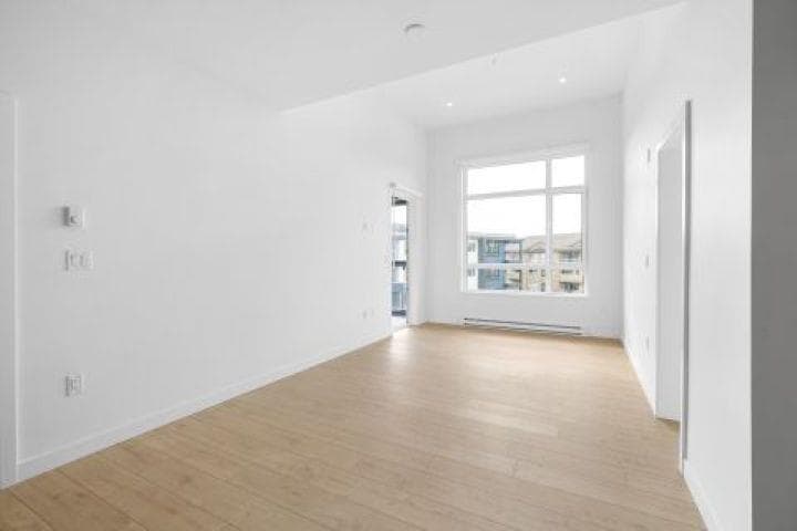 #419 - 13788 76 Avenue, Surrey, V3W 8J5 — photo 2
