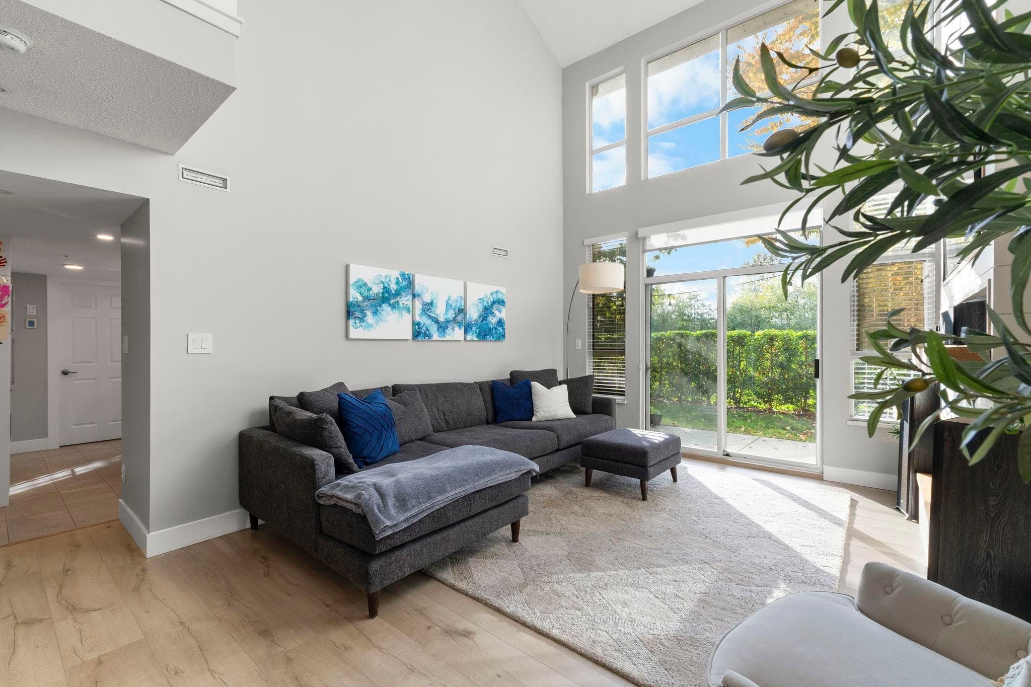 1161 O'flaherty Gate, Port Coquitlam, V3C 6H2 — photo 4