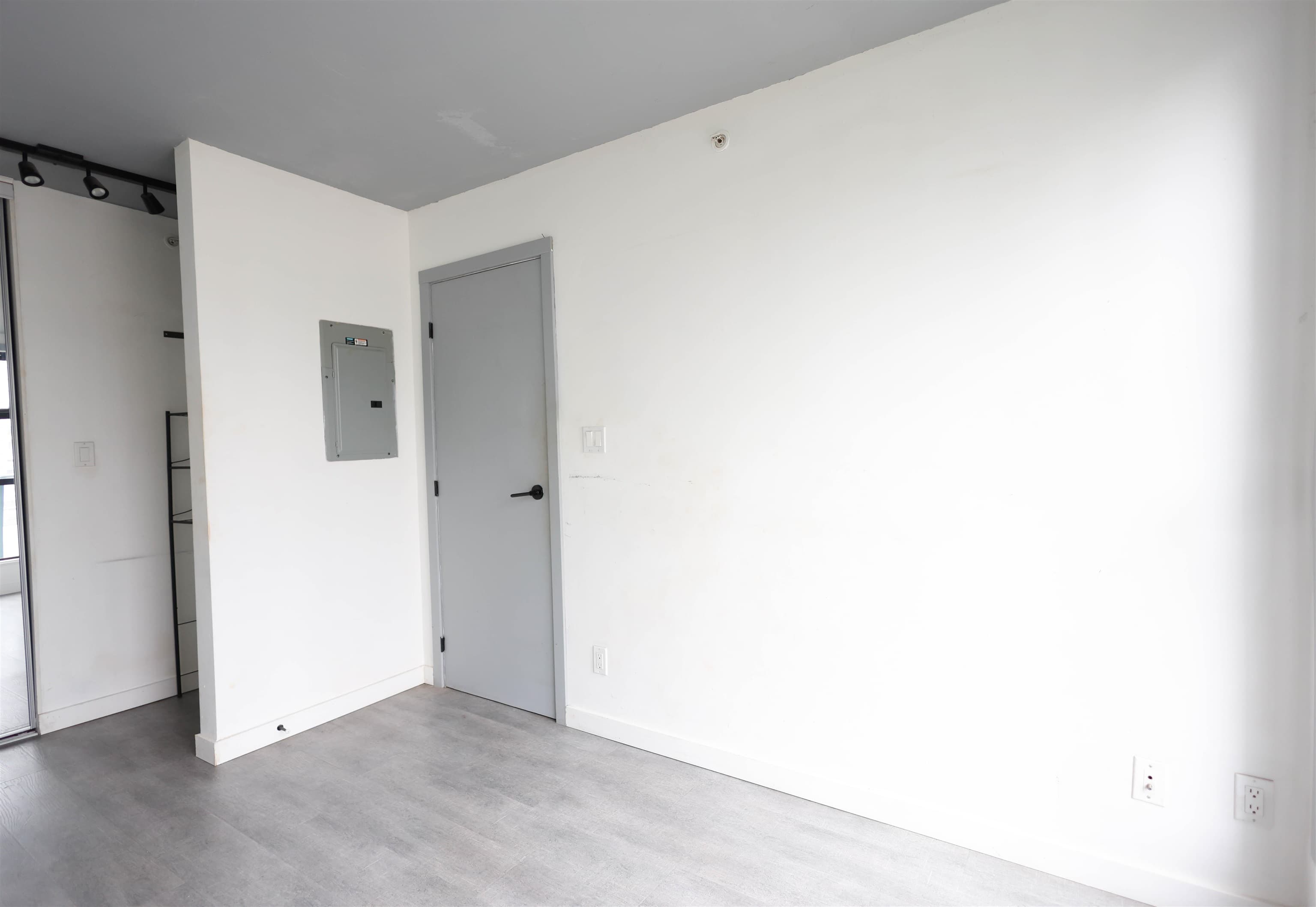 1603 - 939 Homer Street, Vancouver, V6B 2W6 — photo 4
