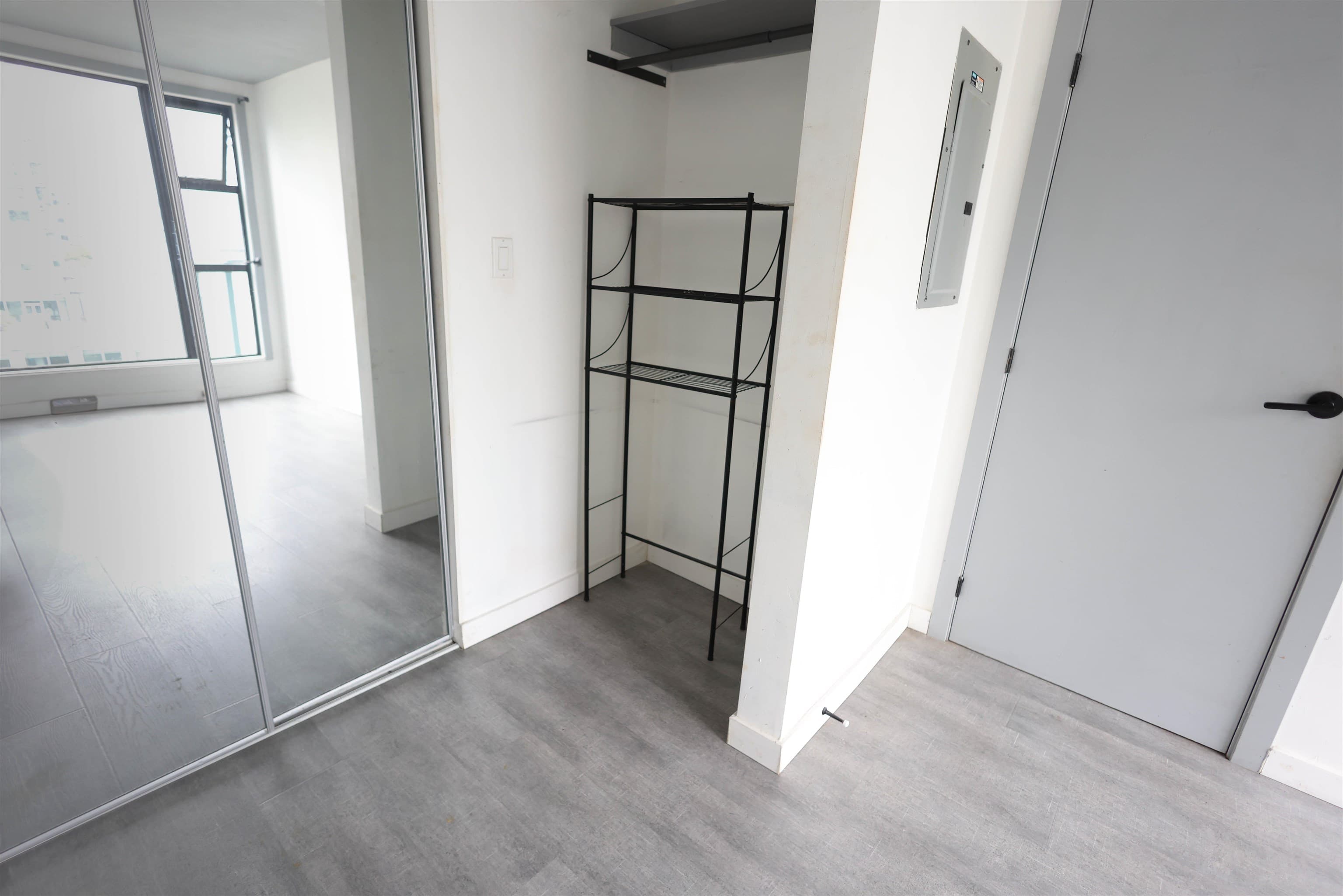 1603 - 939 Homer Street, Vancouver, V6B 2W6 — photo 5