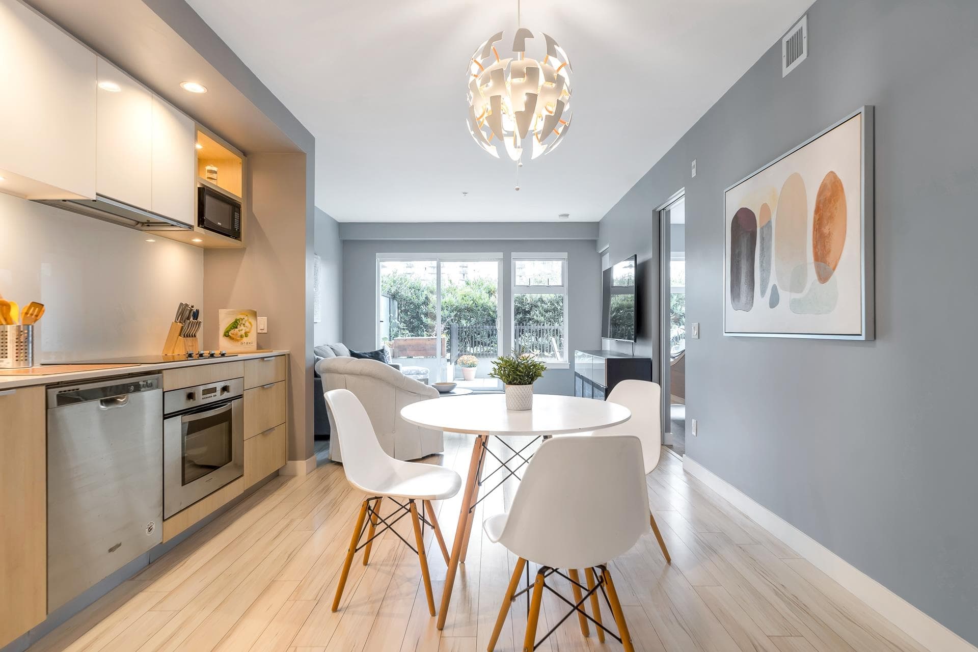 212 - 111 E 3rd Street, North Vancouver, V7L 0C6 — photo 3