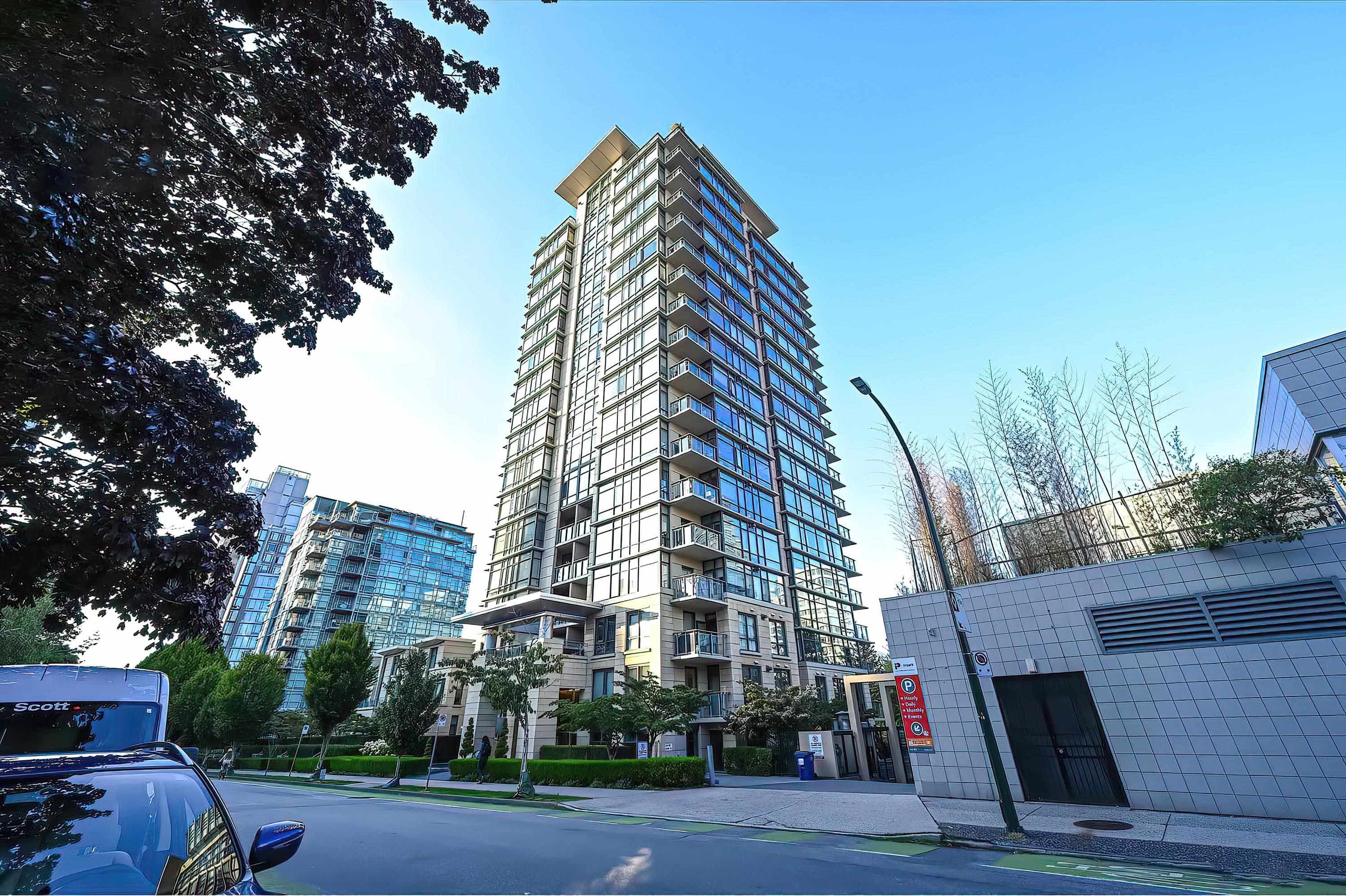301 - 1863 Alberni Street, Vancouver