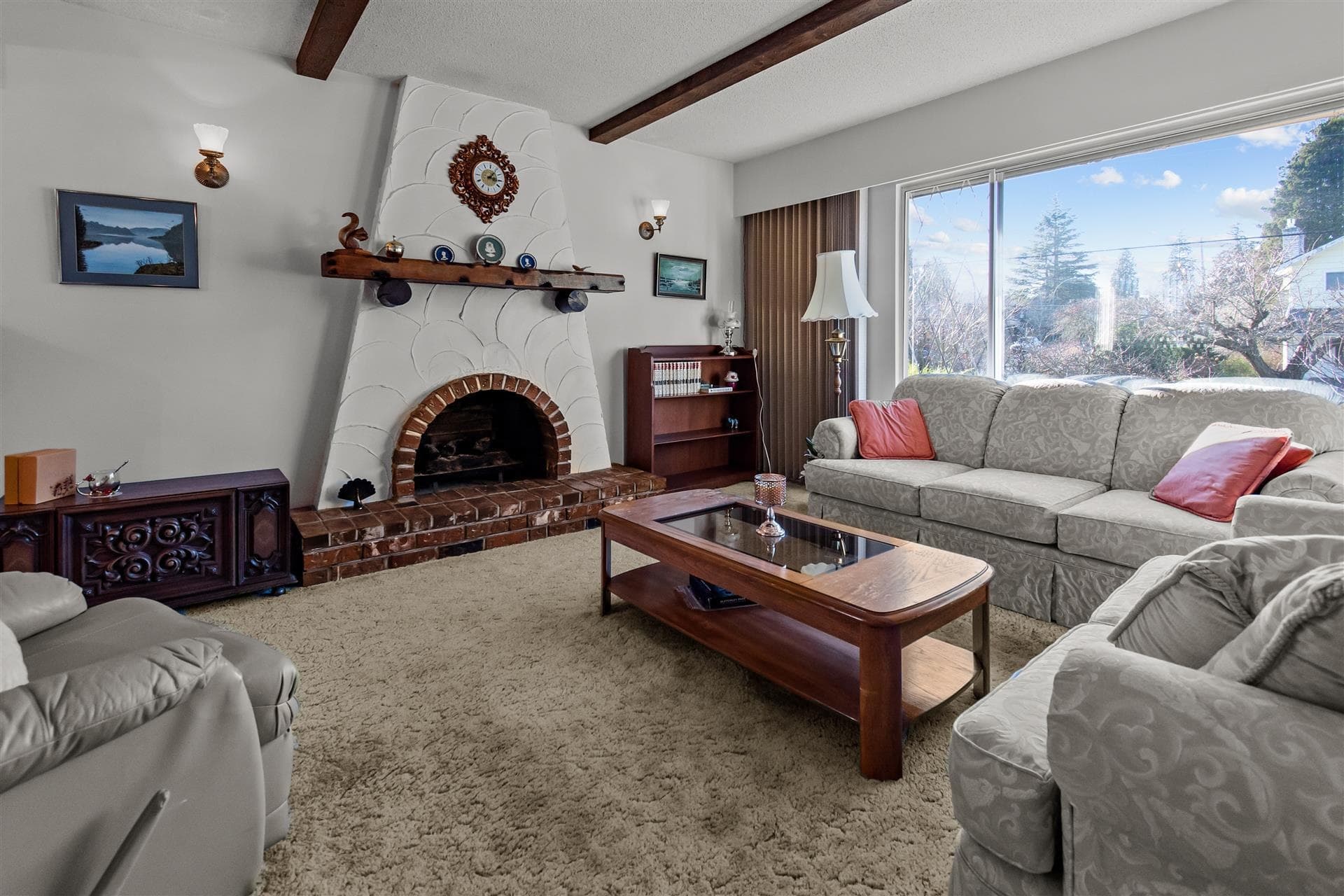 1518 Parker Place, White Rock