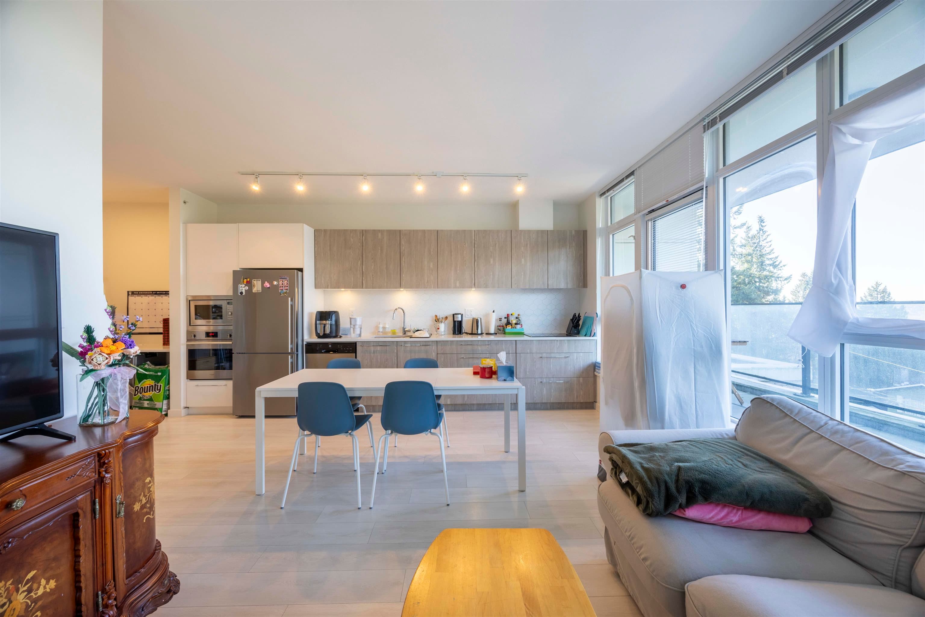 204 - 691 North Road, Coquitlam, V3J 0H9 — photo 5