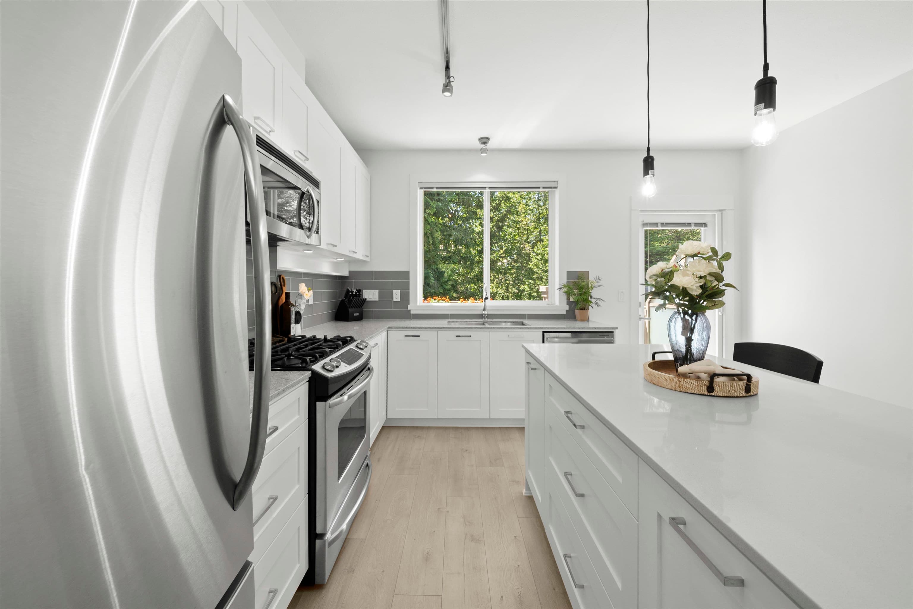 3 - 3395 Galloway Avenue, Coquitlam, V3E 0H2 — photo 4