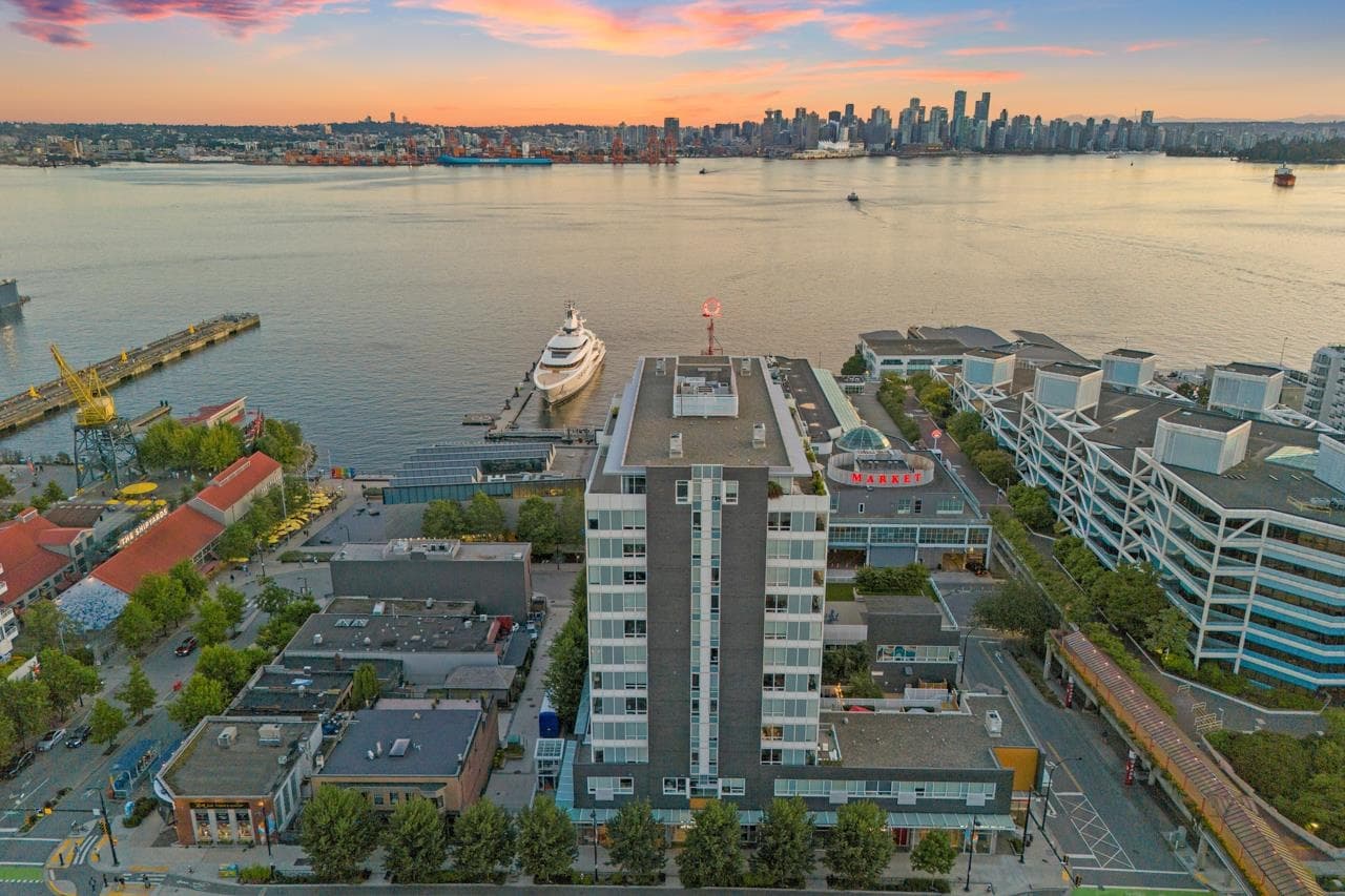 707 - 118 Carrie Cates Court, North Vancouver