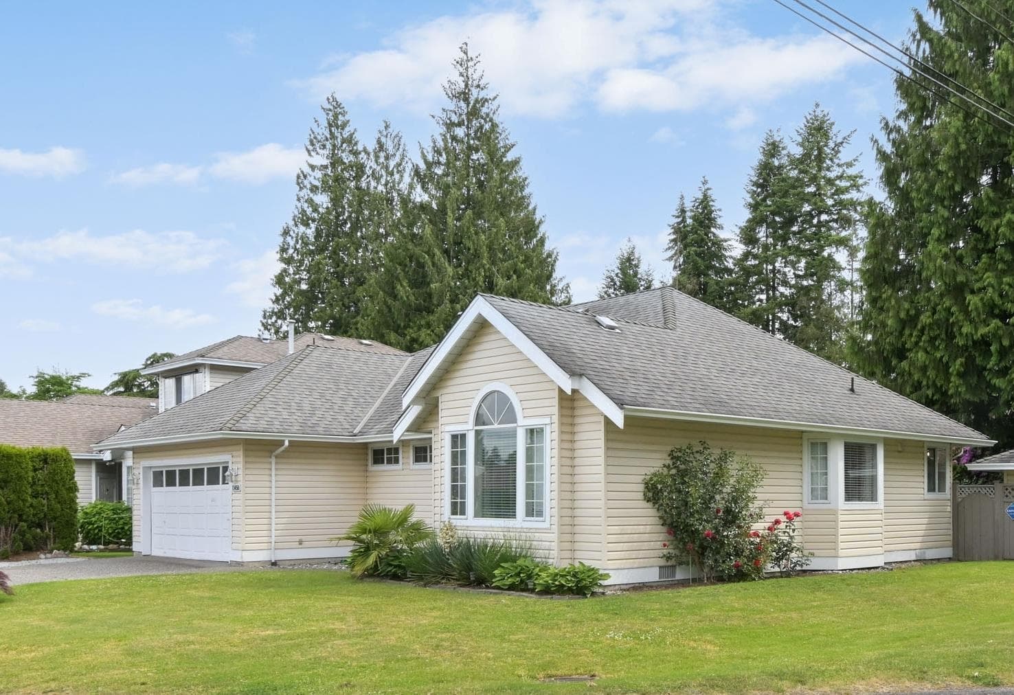 11450 207a Street, Maple Ridge