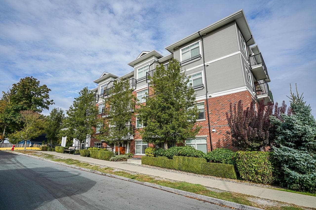 316 - 6480 195a Street, Surrey, V4N 6P1 — photo 3