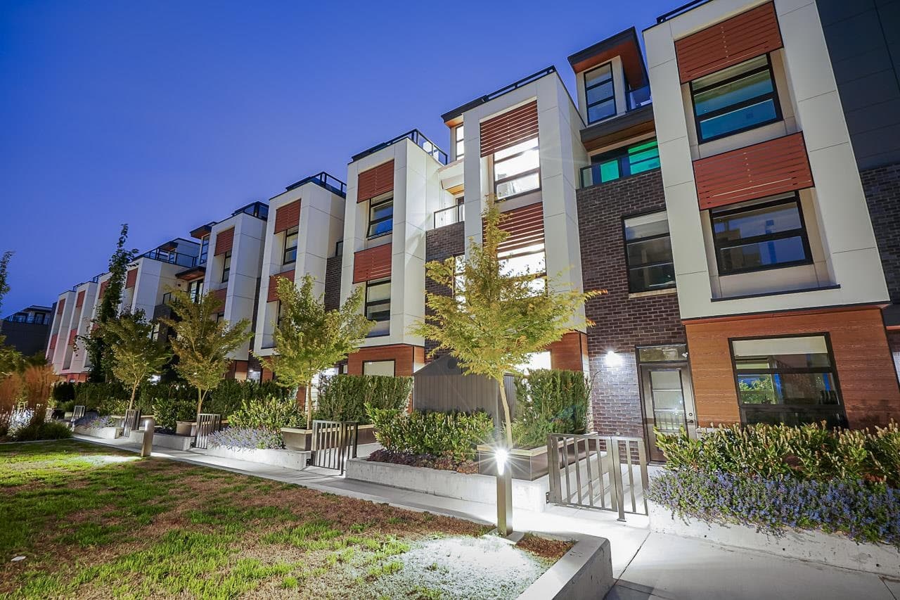 1204 - 6085 Irmin Street, Burnaby, V5J 0J7 — photo 2