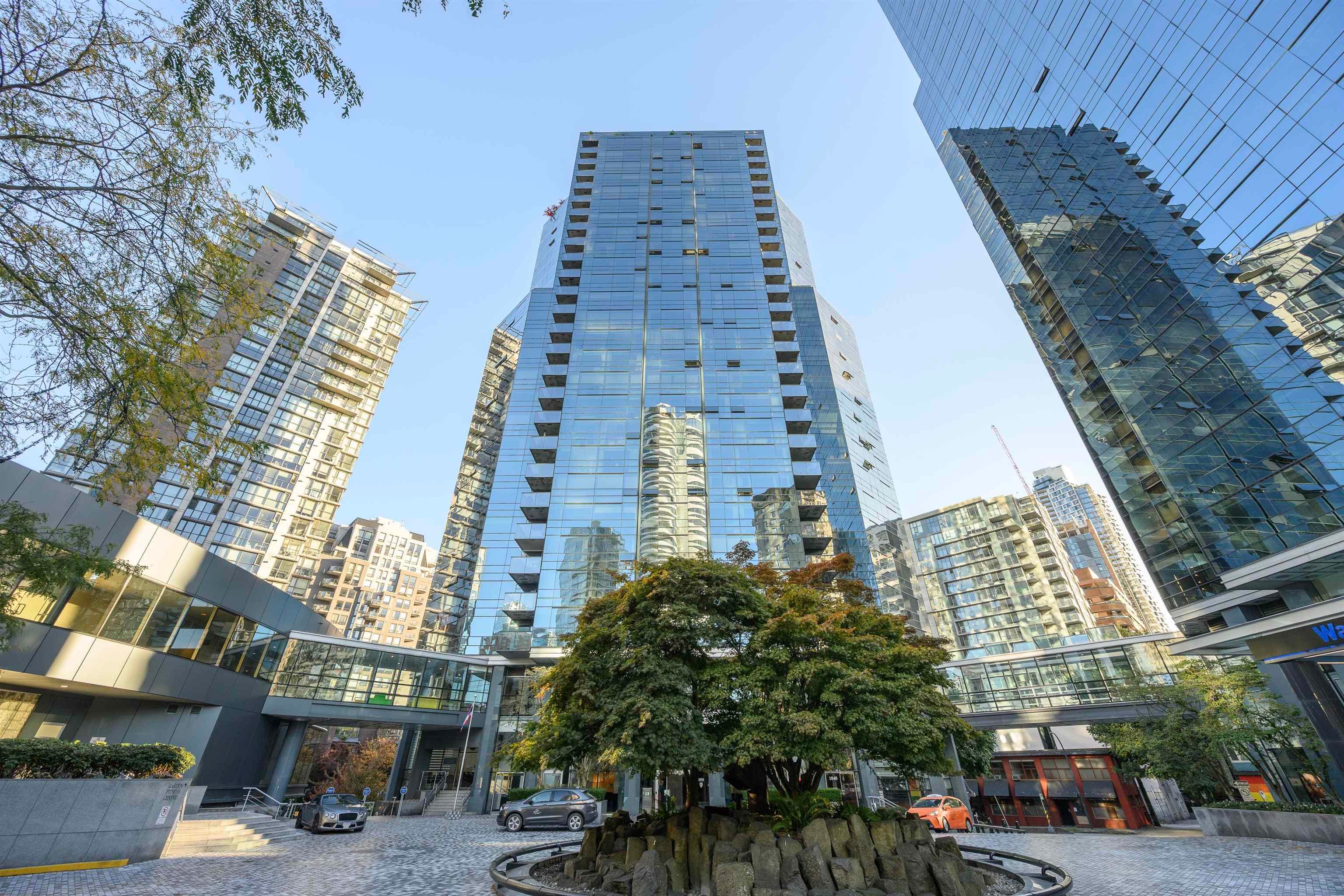 2005 - 1050 Burrard Street, Vancouver, V6Z 2R9 — photo 2