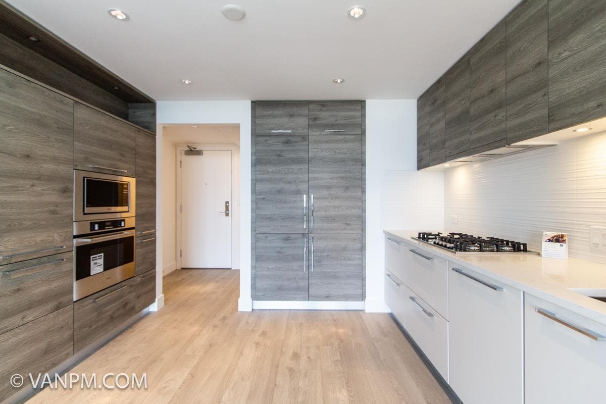 1103 - 7303 Noble Lane, Burnaby, V3N 0H2 — photo 5