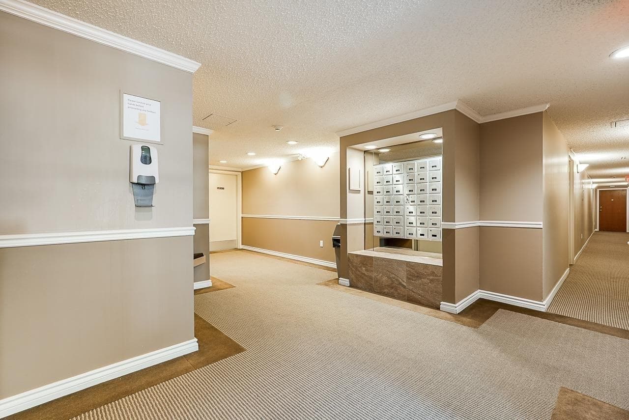 304 - 1750 Augusta Avenue, Burnaby, V5A 2V6 — photo 3