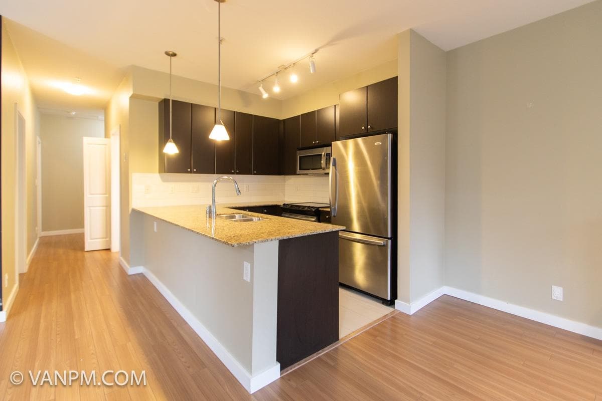 217 - 225 Francis Way, New Westminster, V3L 0G1 — photo 1