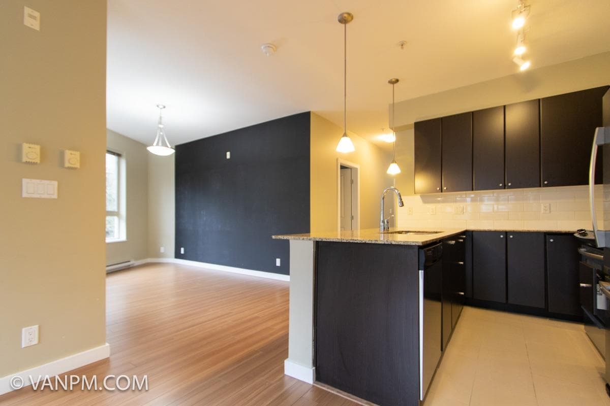 217 - 225 Francis Way, New Westminster, V3L 0G1 — photo 4