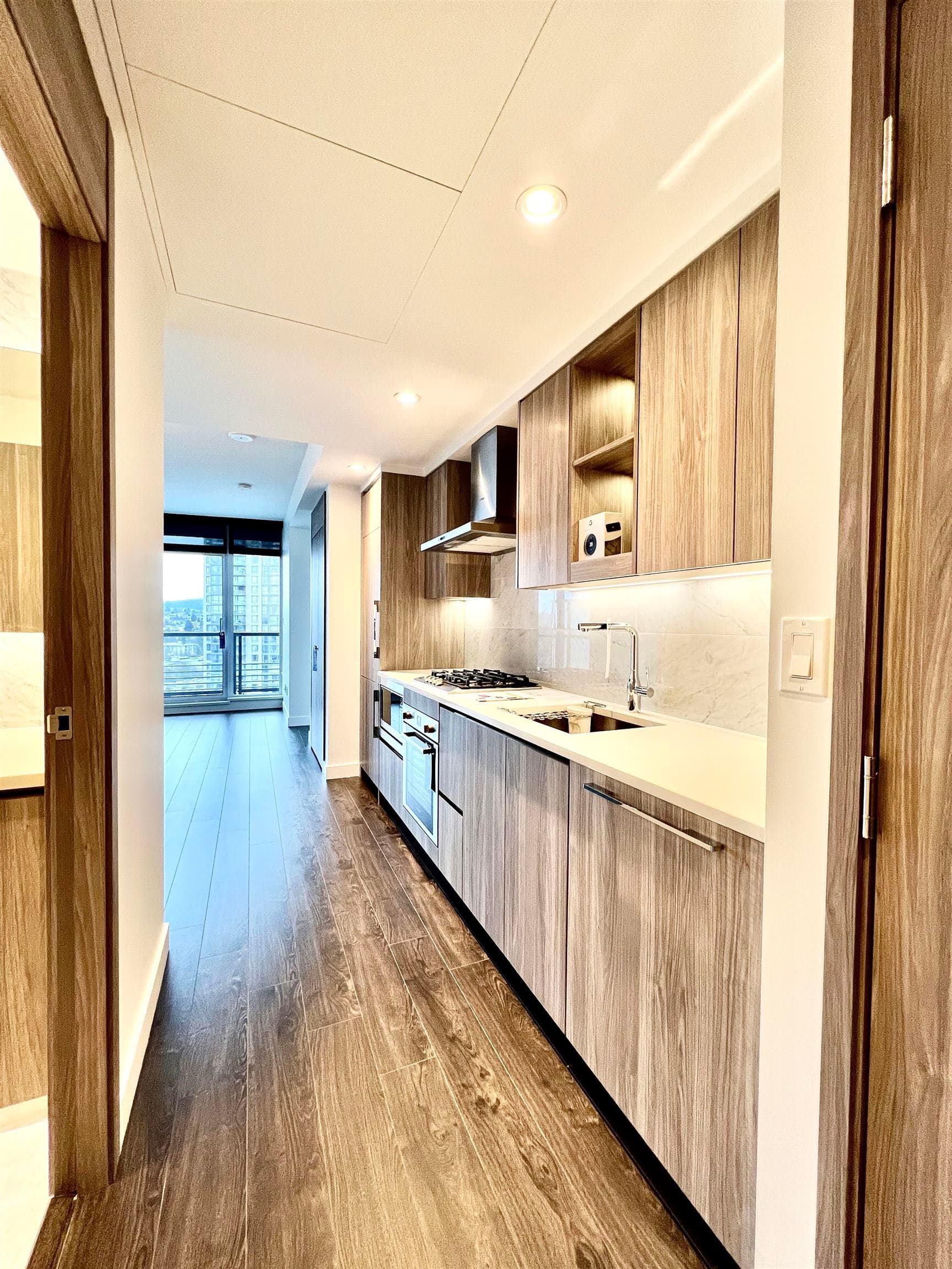 2510 - 4730 Lougheed Highway, Burnaby, V5C 0M9 — photo 5