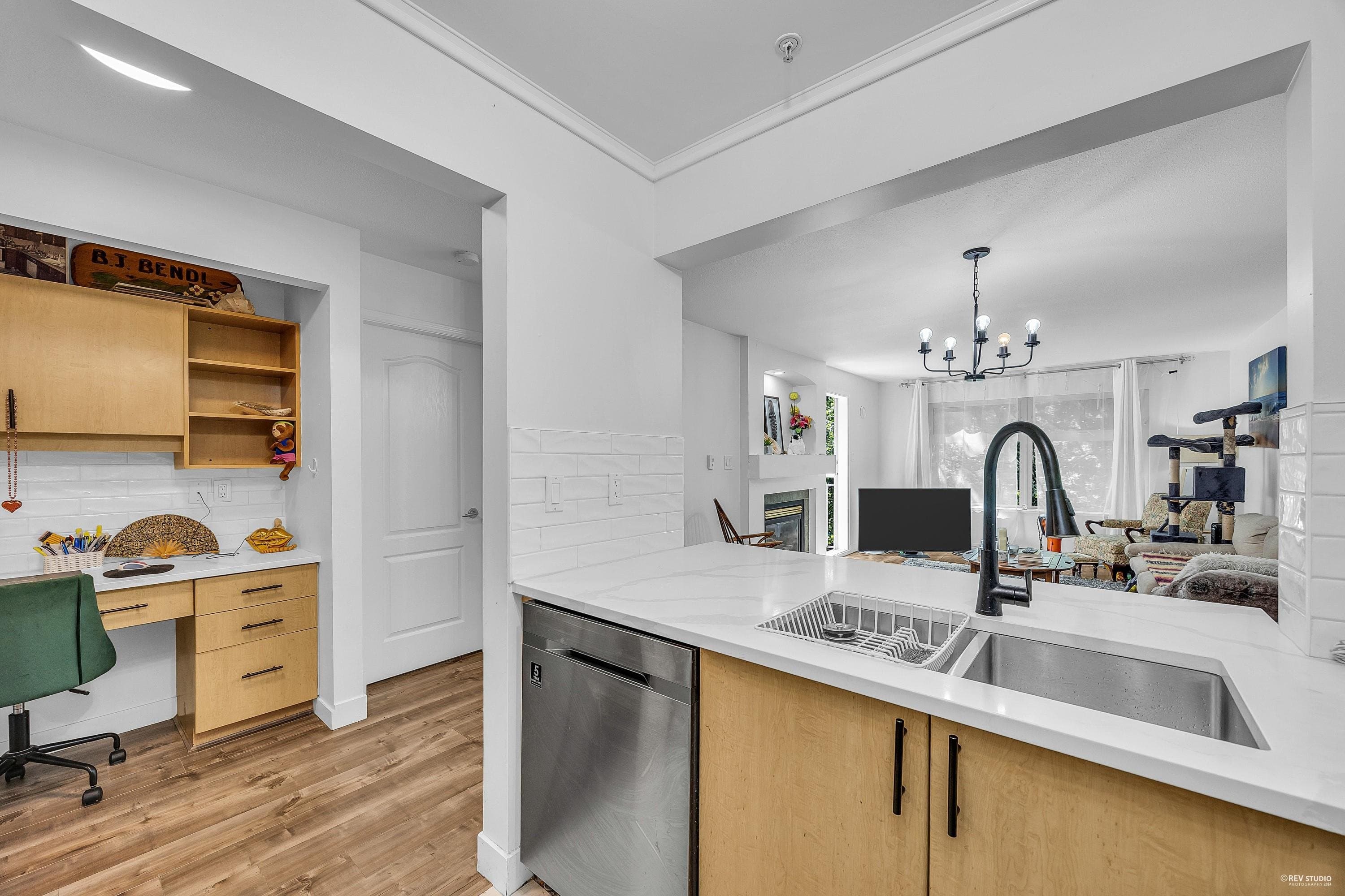 310 - 15220 Guildford Drive, Surrey