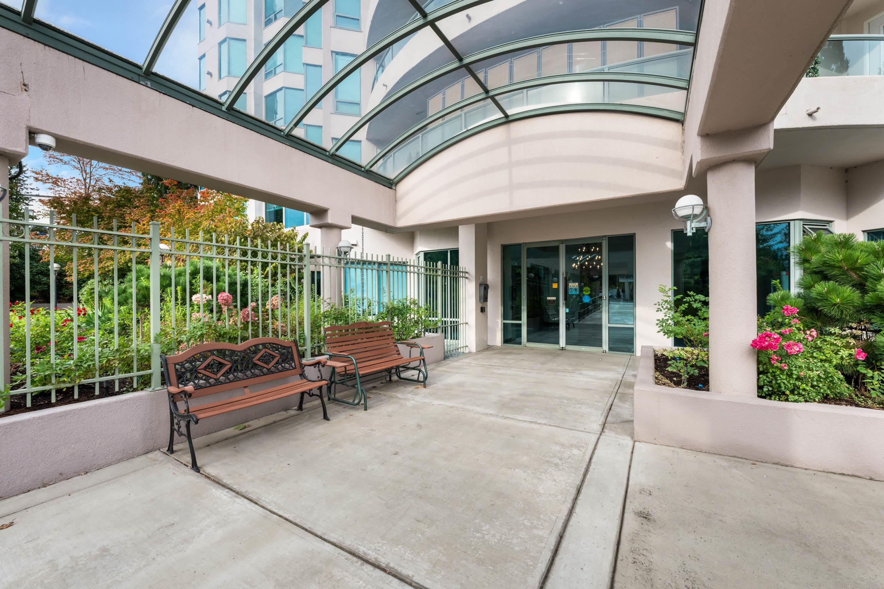 1704 - 33065 Mill Lake Road, Abbotsford, V2S 8E6 — photo 3