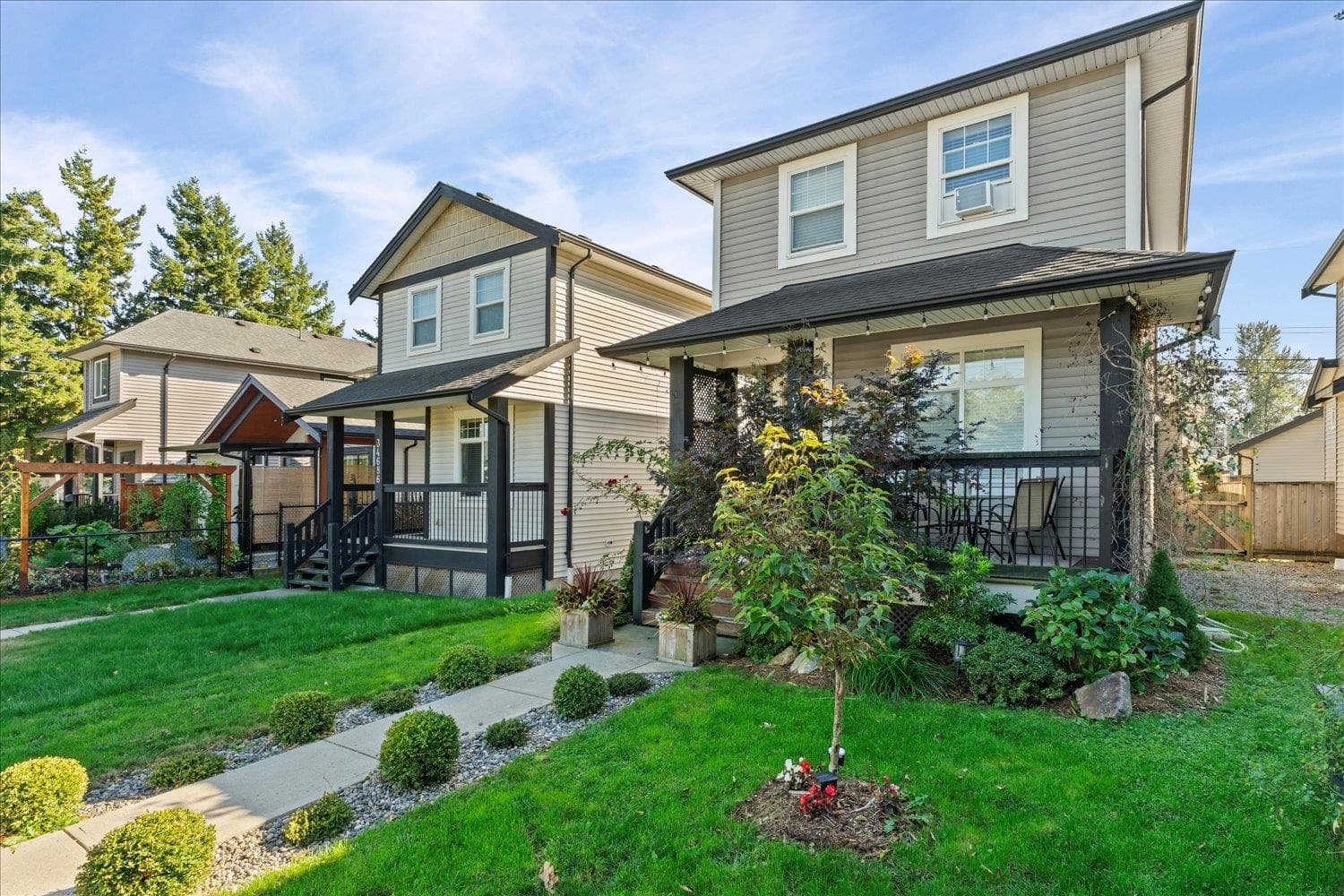 34682 3 Avenue, Abbotsford, V2S 8B9 — photo 2