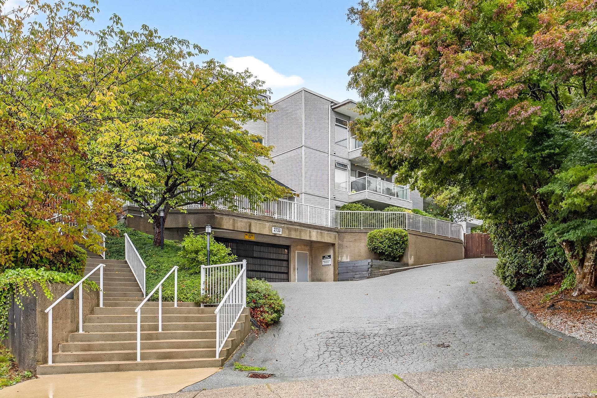 305 - 2733 Atlin Place, Coquitlam, V3C 5B1 — photo 2